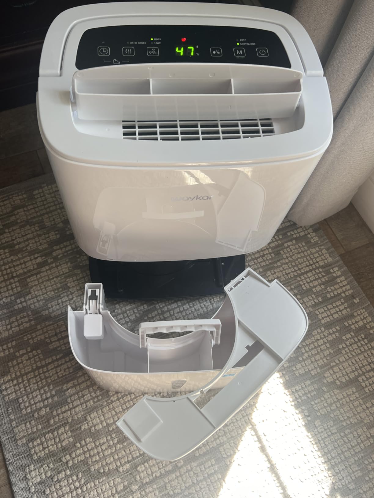 Waykar 34 Pints 2025 Most Efficient Energy Star Dehumidifier for Home & Basement, Ideal for Spaces up to 2,000 Sq. Ft. with Auto or Manual Drainage, 0.62-Gallon Water Tank customer photo 1