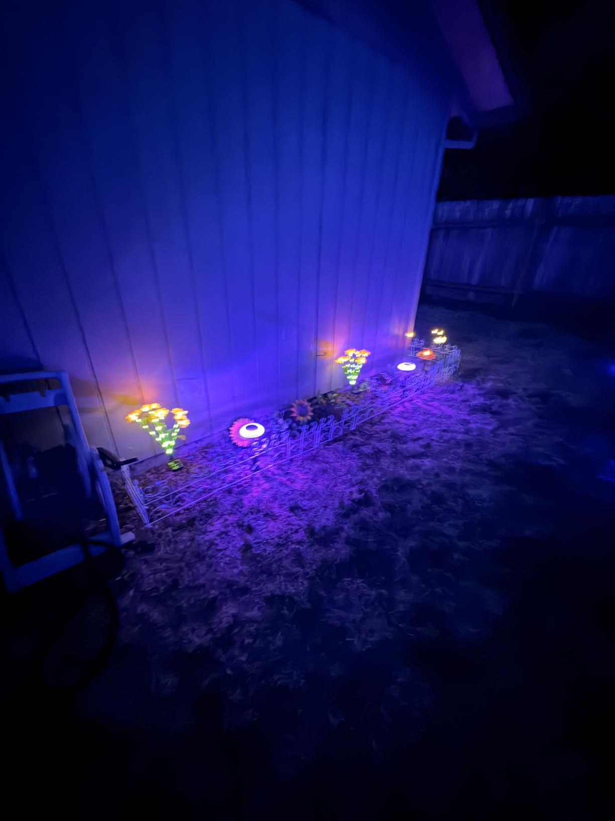Eyrosa Solar Pathway Lights, Large Outdoor Garden Decor Stainless Steel Lights with Elegant Pattern, Dual-Zone Lighting, 8 Color Modes, IP55 Waterproof Landscape Lighting for Yard Walkway, 6 Pack customer photo 2