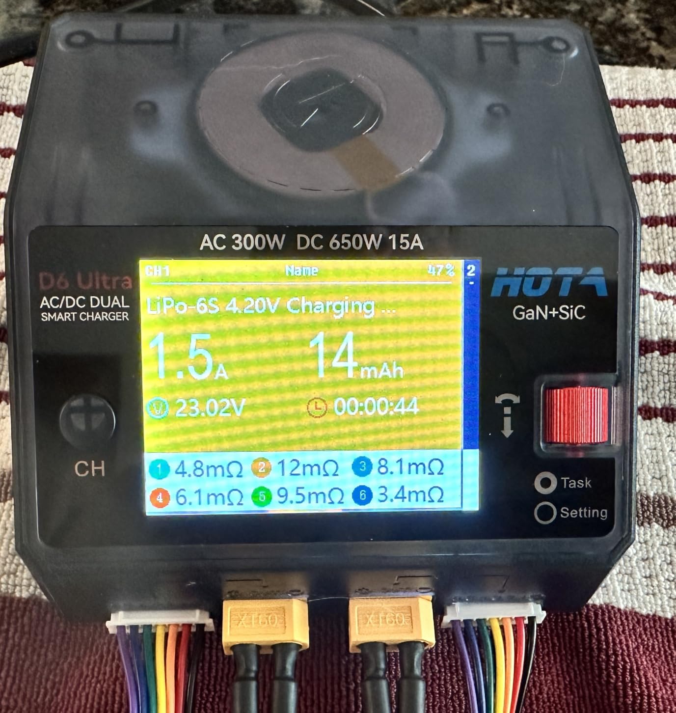HOTA D6 Ultra GaN+SiC Smart Lipo Charger, 650W DC/300W AC 15A×2 Dual Channel RC Battery Charger for LiPo Life LiIon NiMH Lead Acid 1-6S FPV Drone RC Car Boat with 2.8