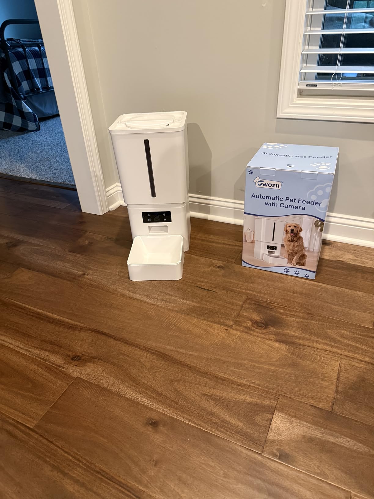 Gwozn Automatic Dog Feeder Large Breed: 15L/63-Cup Capacity for 23mm Kibble | Easy Setup Anti-Clog Auto Dog Food Dispenser, 1080P HD Clear Camera with Night Vision, 5G WiFi App Timed for Busy Pet Parents customer photo 1
