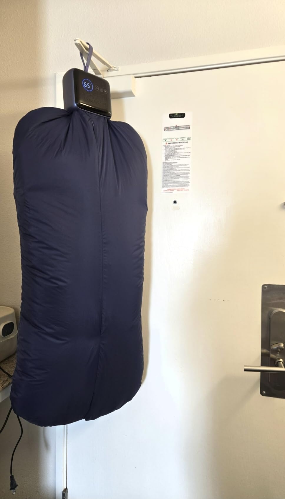 Nesugar Portable Clothes Dryer, Global Voltage Travel Dryer, 4 Modes | Unique Design, 36dB Quiet Operation, Efficient Drying for Home, Apartments & Dorms customer photo 1