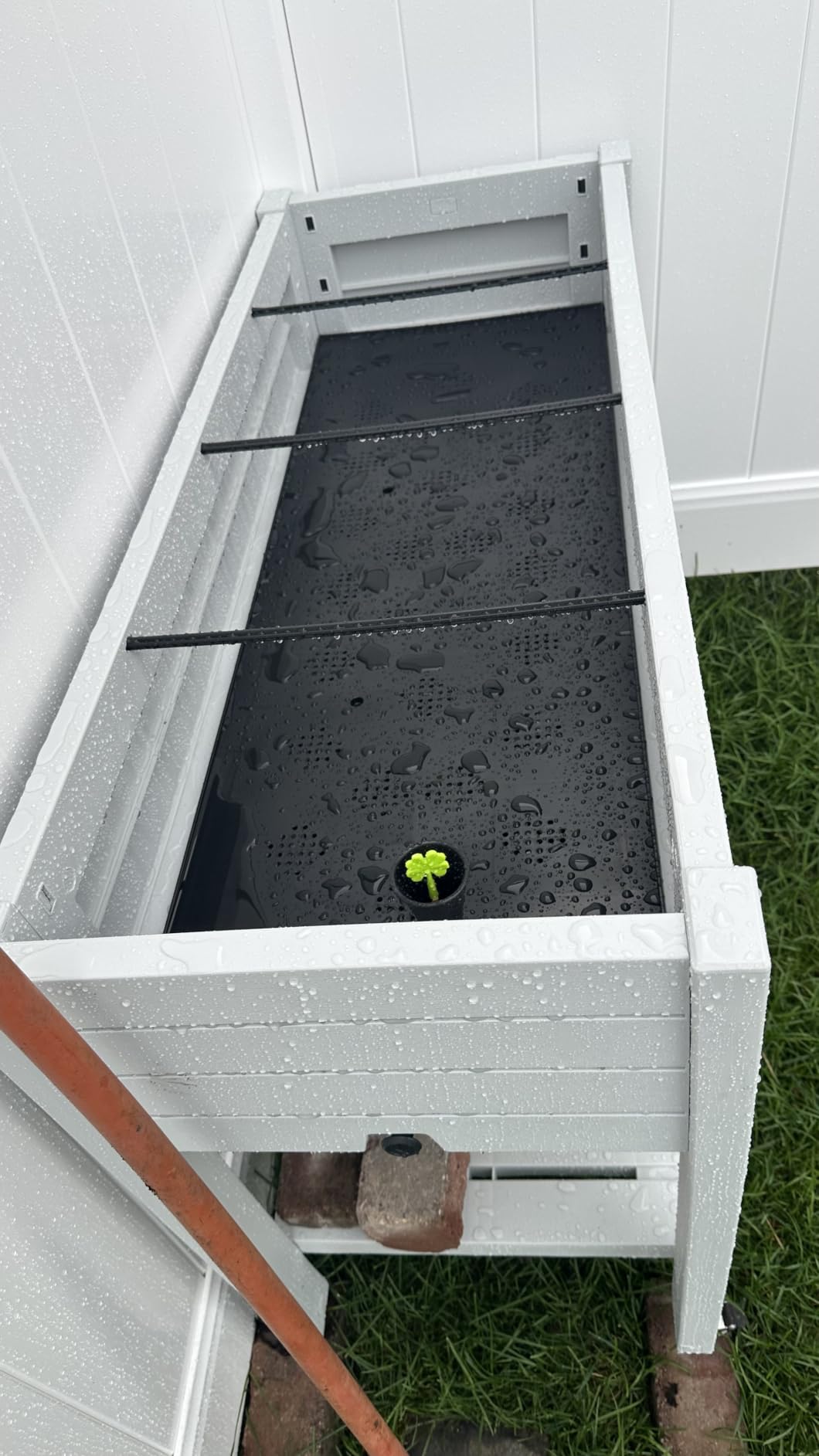 Resin Raised Garden Bed with Trellis and Wheels - Plasitc Planter Box with Trellis Outdoor with Drainage Holes & Water Monitor for Climbing Plants, Flower, Medium Gray(61.2