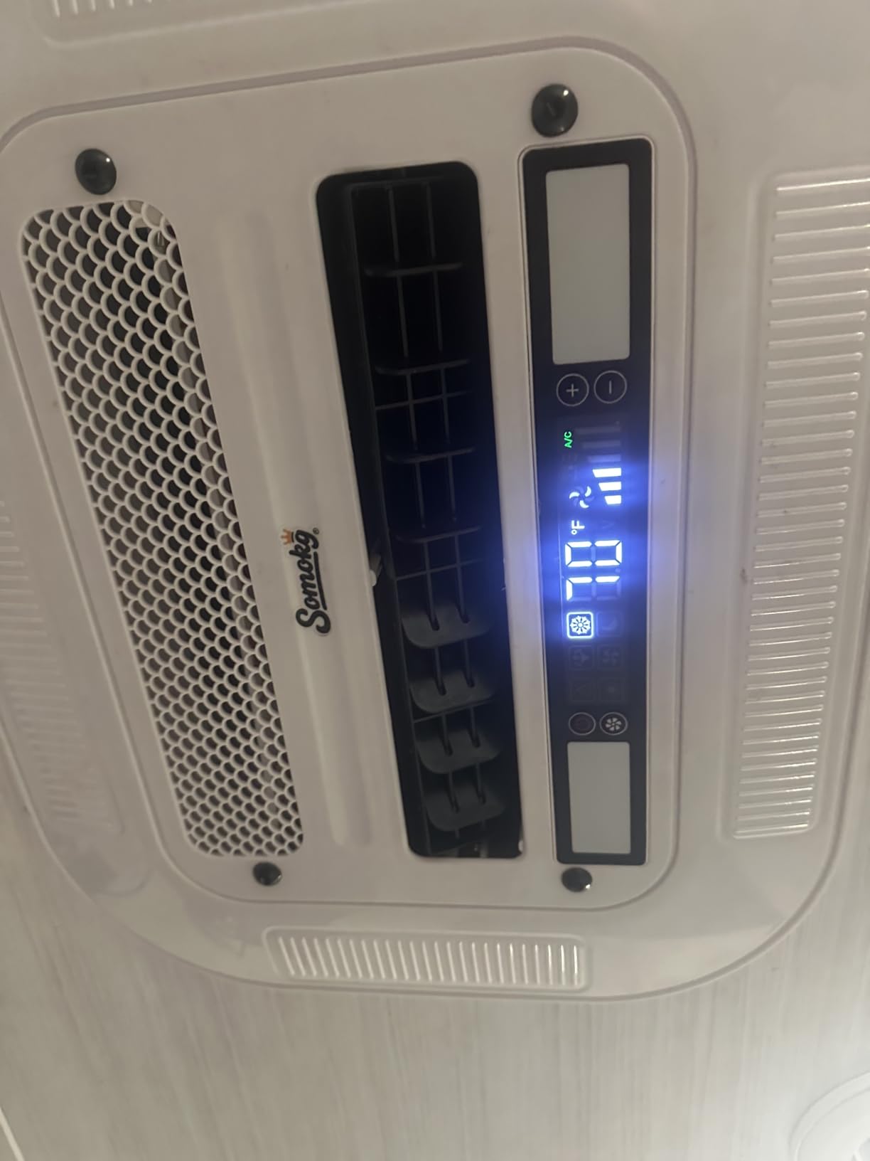 12V RV Air Conditioner | 11000 BTU with Heating | Ultra-Low Power Draw | 43LBS Mini 1-Person DIY Install | Quiet 12 Volt DC Battery Powered Camper AC Unit for Off-Grid Camping, Vans, Trucks, Trailers customer photo 1