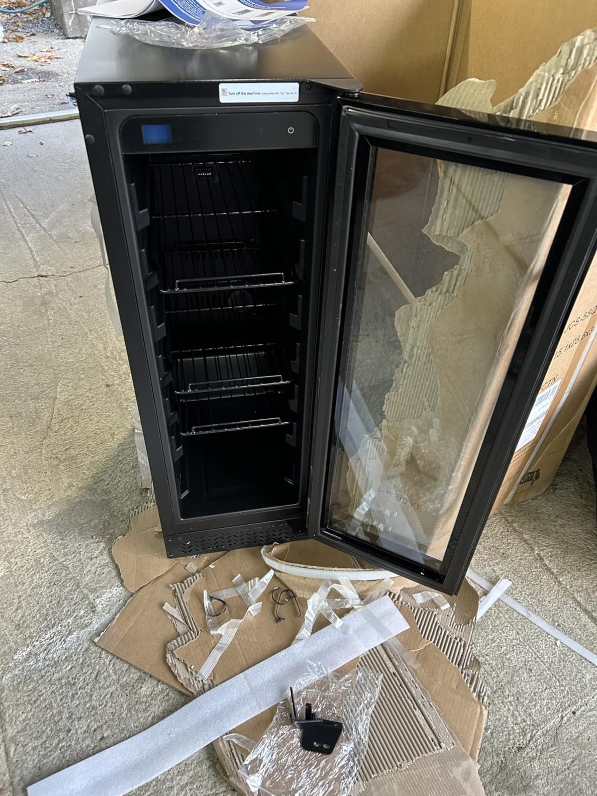 24 Inch Outdoor Beverage Refrigerator, 180 Cans Drink Fridge with Stainless Steel Door Built-In or Freestanding, Outdoor Fridge for Patio & Waterproof for Soda Beer Wine-Kitchen Bar Office customer photo 2