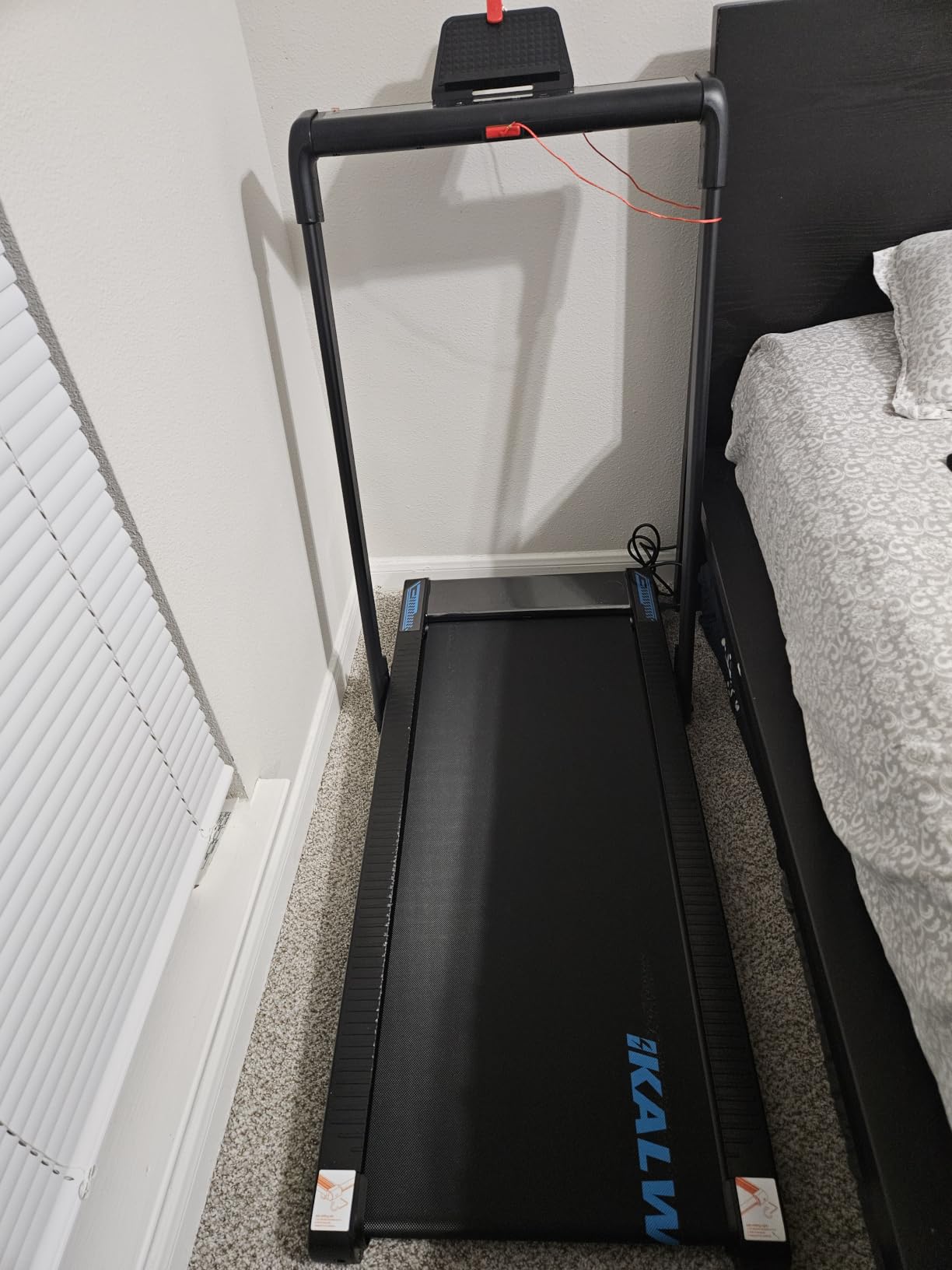 Treadmill with Speaker, 6-in-1 7.5MPH Foldable Treadmill for Home with App Compatible, Walking Pad with 10% Incline, LED Display, 3.0HP Brushless Drive, 350 LB Weight Capacity, 12 HIIT Programs customer photo 2