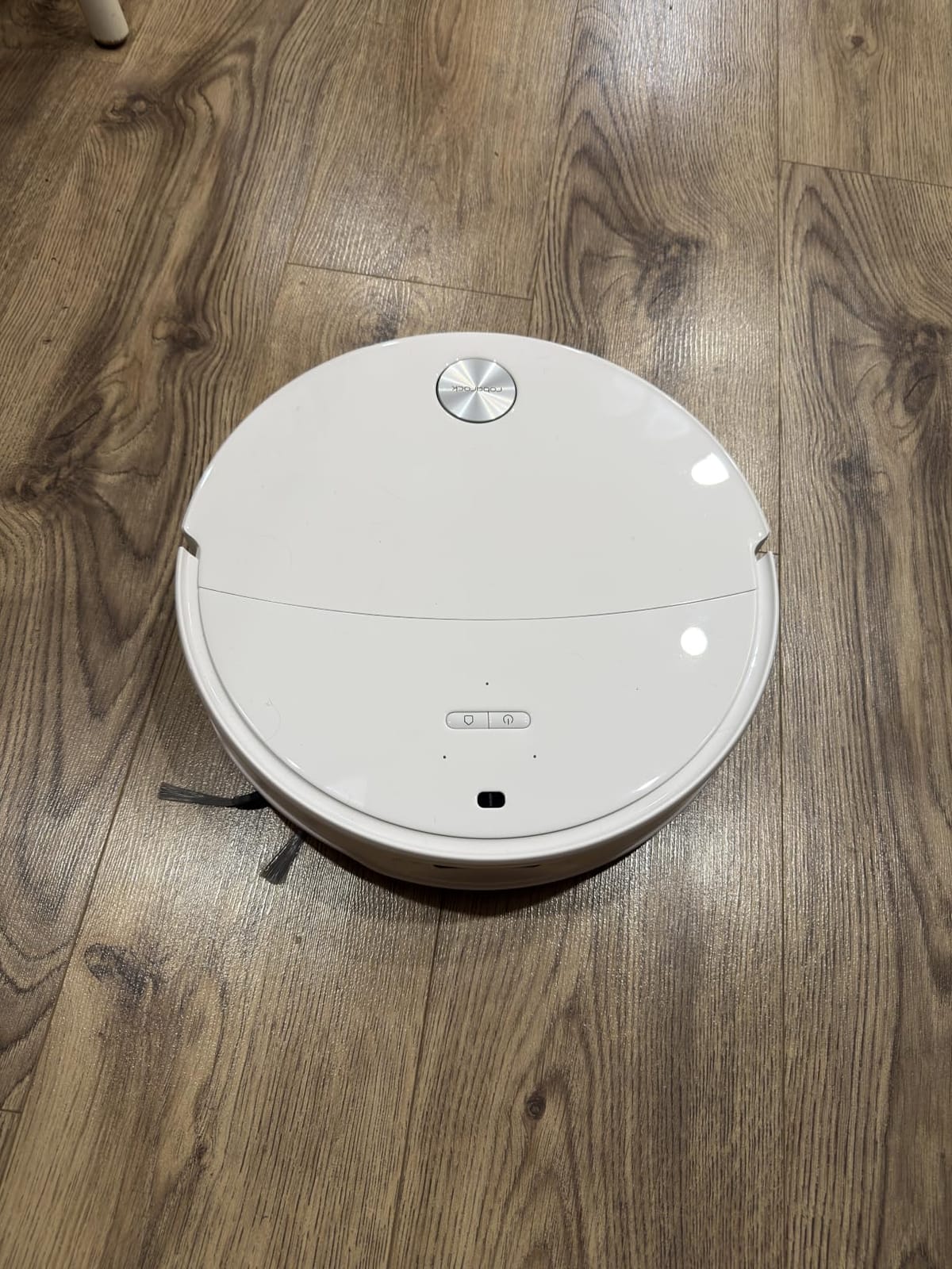 2026 New Qrevo Edge 3 Pro Robot Vacuum and Mop, 36000 Pa Suction | 300+ Obstacle Avoidance, 3.46 in Double-Layer Threshold, Zero-Tangling, Corner to Edge Cleaning, 212F Mop Self-Cleaning customer photo 2