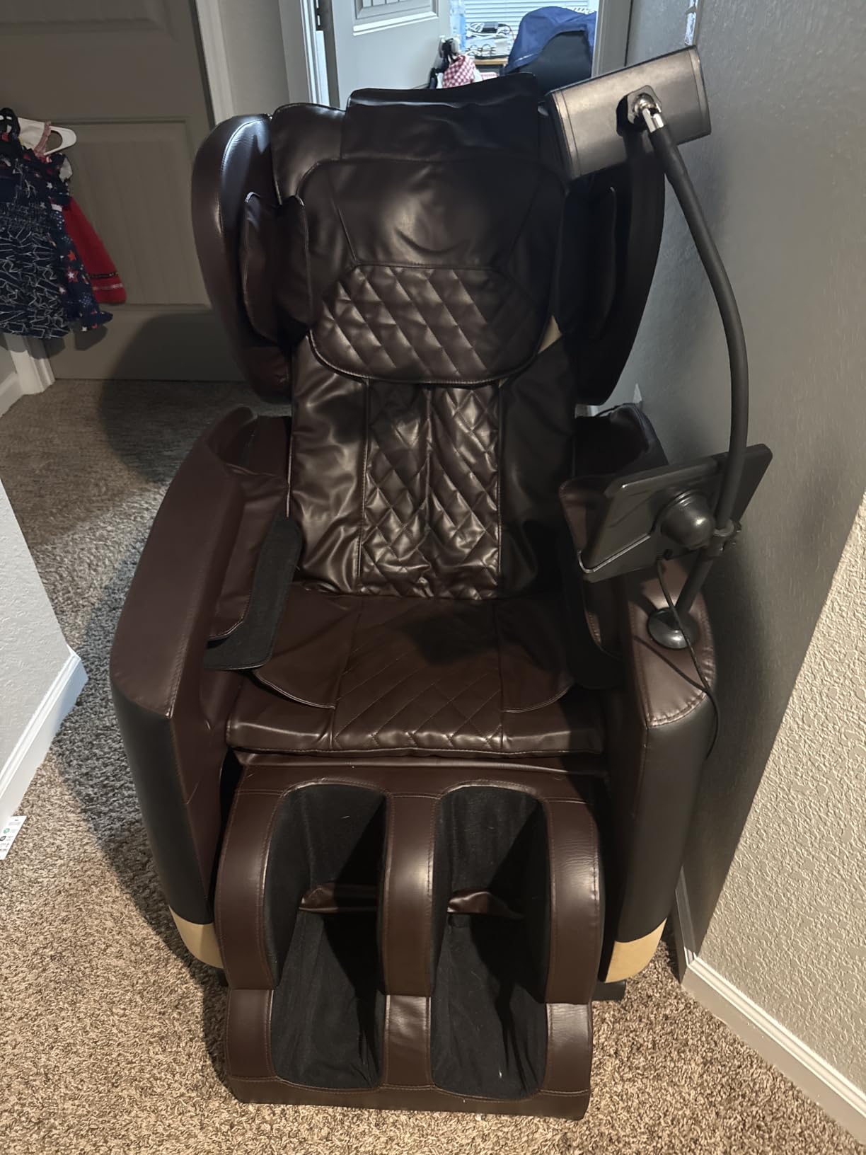 FURNIMAT Massage Chair Full Body Zero Gravity Recliner, 2026 New Version | 14 Shiatsu Rollers, 10 Airbags, 5 Auto Modes, Heated, Foot Massage, Bluetooth Speaker, Touchscreen for Back & Neck Pain, Spa customer photo 2