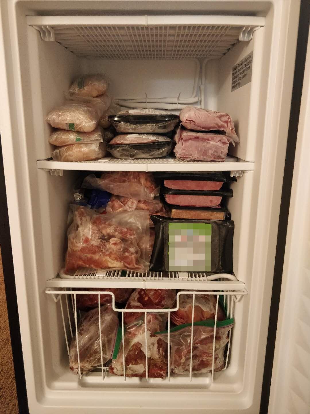 Midea 7.1 Cu.ft Upright Freezer, Fridge Freezer Convertible, Black, Large Capacity, 4 Adjustable Glass Shelves, Garage Ready, ADA Design customer photo 2