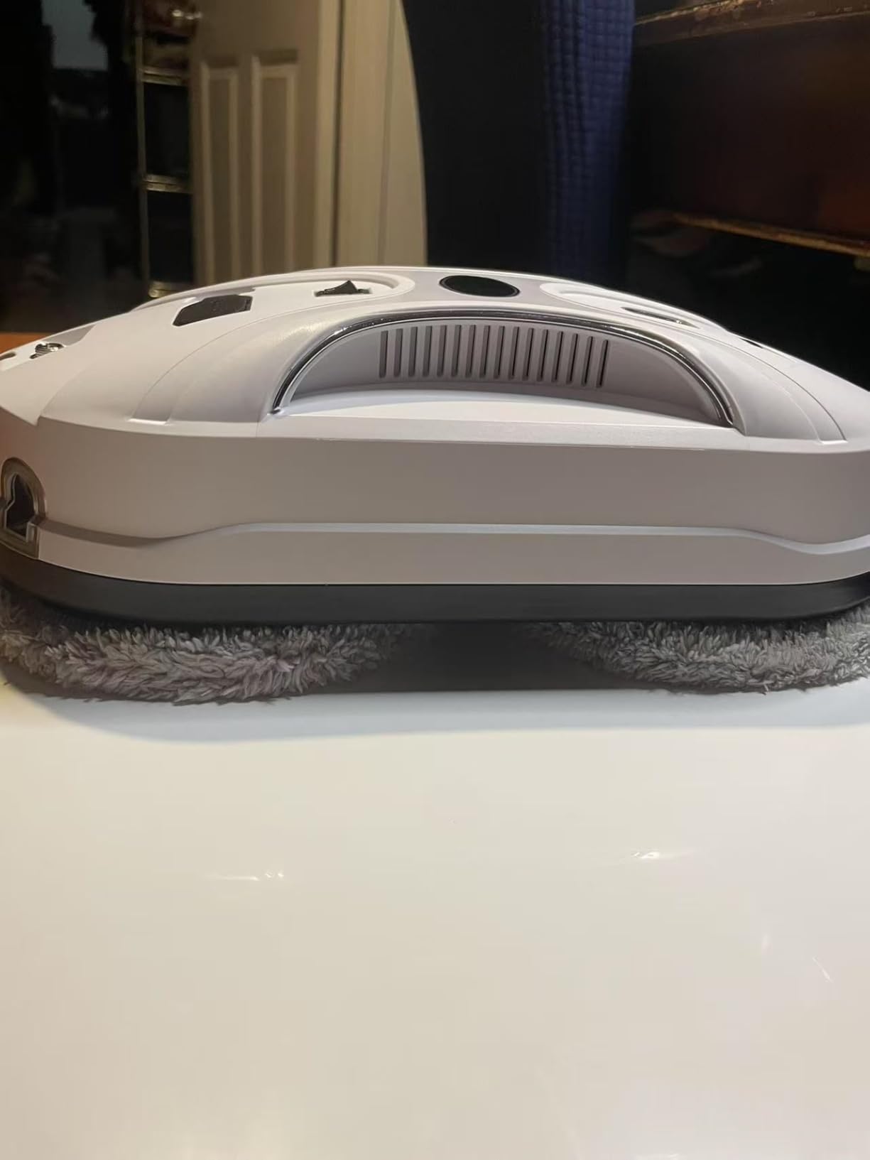 Automatic Window Cleaning Robot, Window Cleaner Robot Auto Dual Spray, 2026 Model Robot Limpia Vidrios AI Path Planning, 3000Pa Suction, Remote Control, Edge Detection for Streak-Free Glass - SS1 customer photo 2