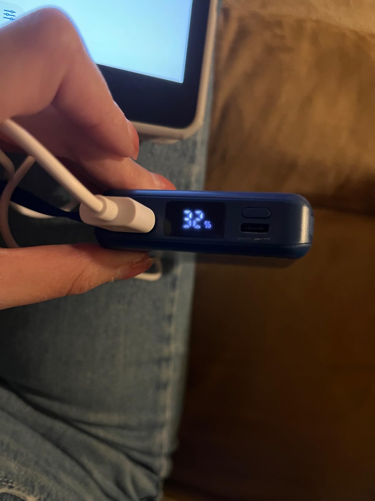 Magnetic Portable Charger 10000mAh, Fast Charging MagSafe Battery Pack | 20W USB-C Fast Charging PowerBank with LED Display, Travel Essentials Wireless Charger for iPhone 17/16/15/14/13/12, Gray customer photo 2