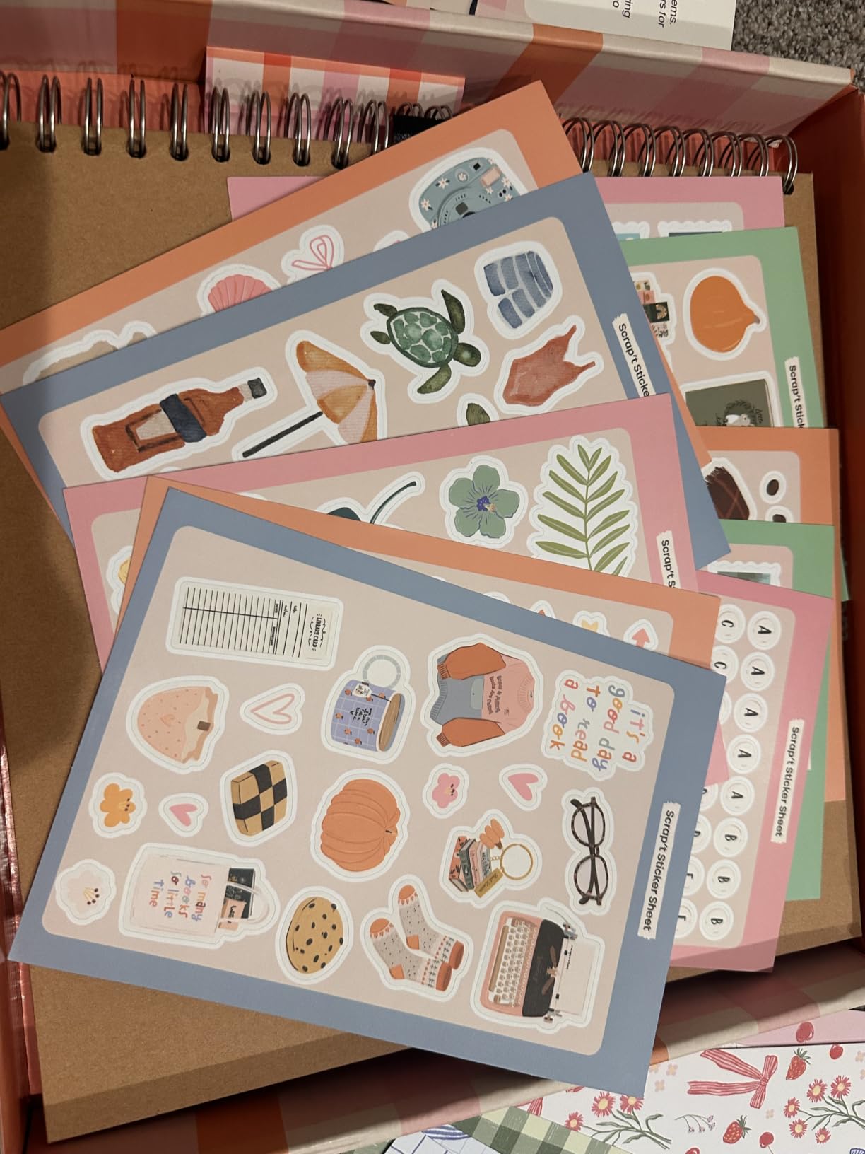 Scrapbook Kit - Large 80 Page Photo Album DIY Scrapbook - Holds 300+ Photos, With Metallic Pens, 200+ Stickers, Glue Pen, Washi Tapes, Backing Paper, Photo Corner Stickers (Starter Kit - 12 x 12 Inch) customer photo 2