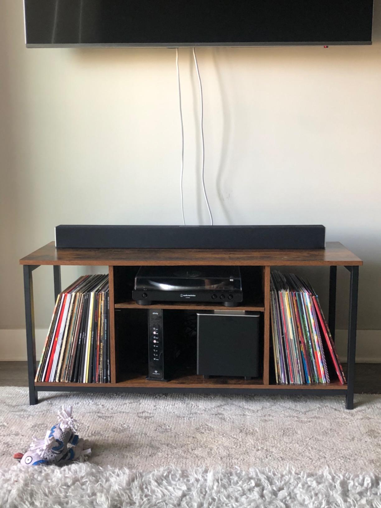 VASAGLE Tall Farmhouse TV Stand, Entertainment Center with Barn Doors, Storage Media Console Table for Living Room, 58.3 x 15.7 x 31.9 Inch, Rustic White and Honey Brown, LIRY Collection ULTV031W101S customer photo 2