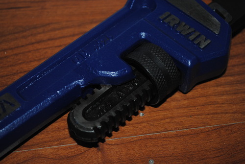 IRWIN VISE-GRIP Pipe Wrench, Cast Iron, SAE, 3-Inch Jaw, 24-Inch Length (274104), Blue customer photo 2