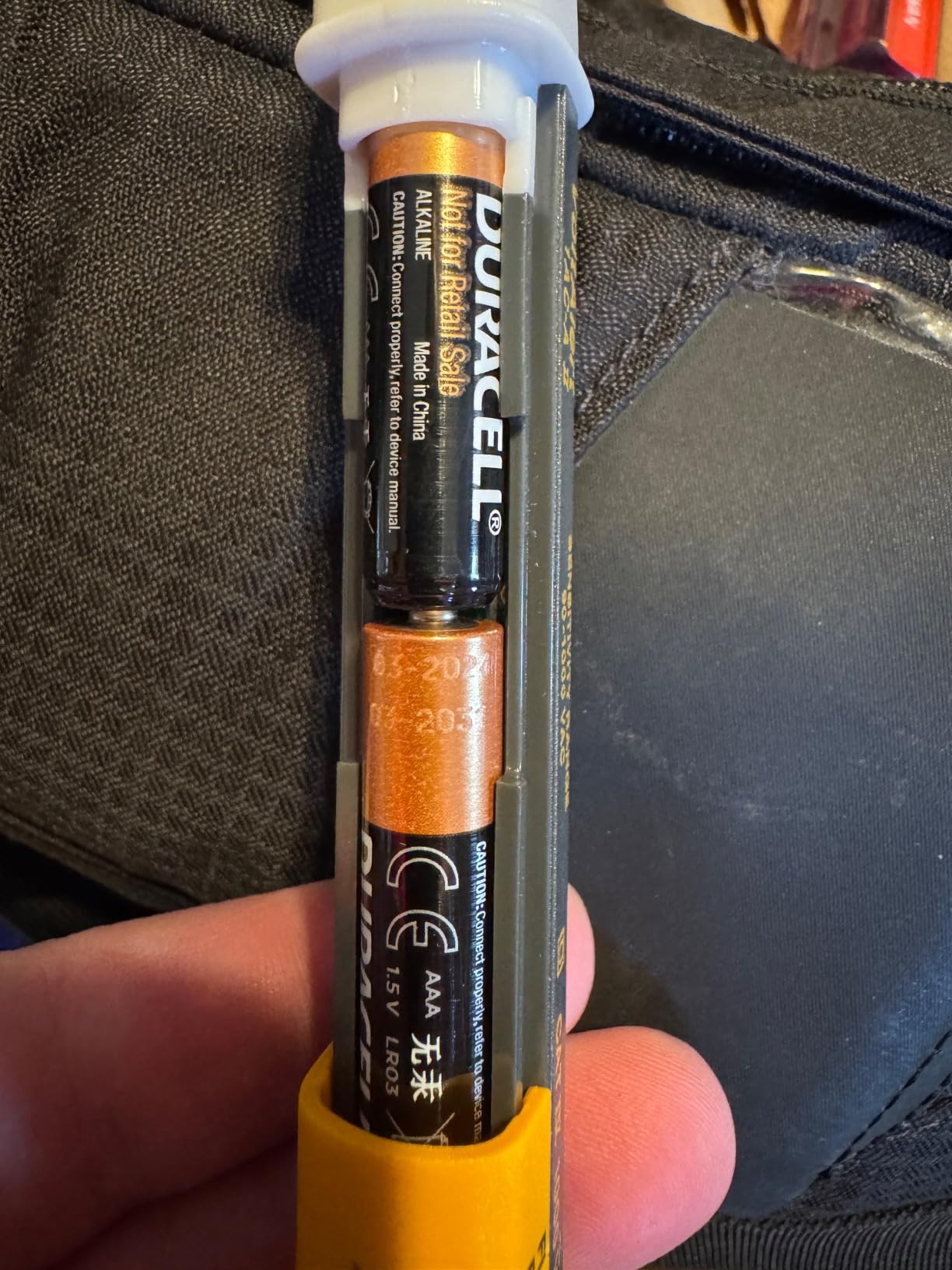 Fluke 1AC II VoltAlert Non-Contact Voltage Tester, Pocket-Sized, 90-1000V AC, Audible Beeper, CAT IV Rating customer photo 1