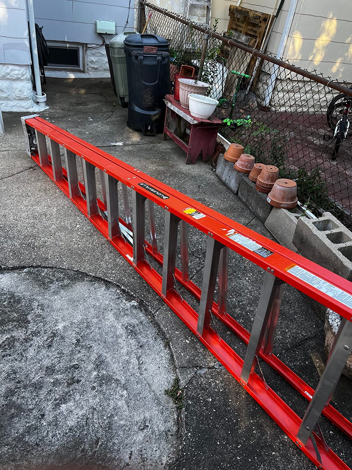 Louisville Ladder 6 ft Fiberglass Step Ladder, FS1506, Type IA, 300 lbs customer photo 2