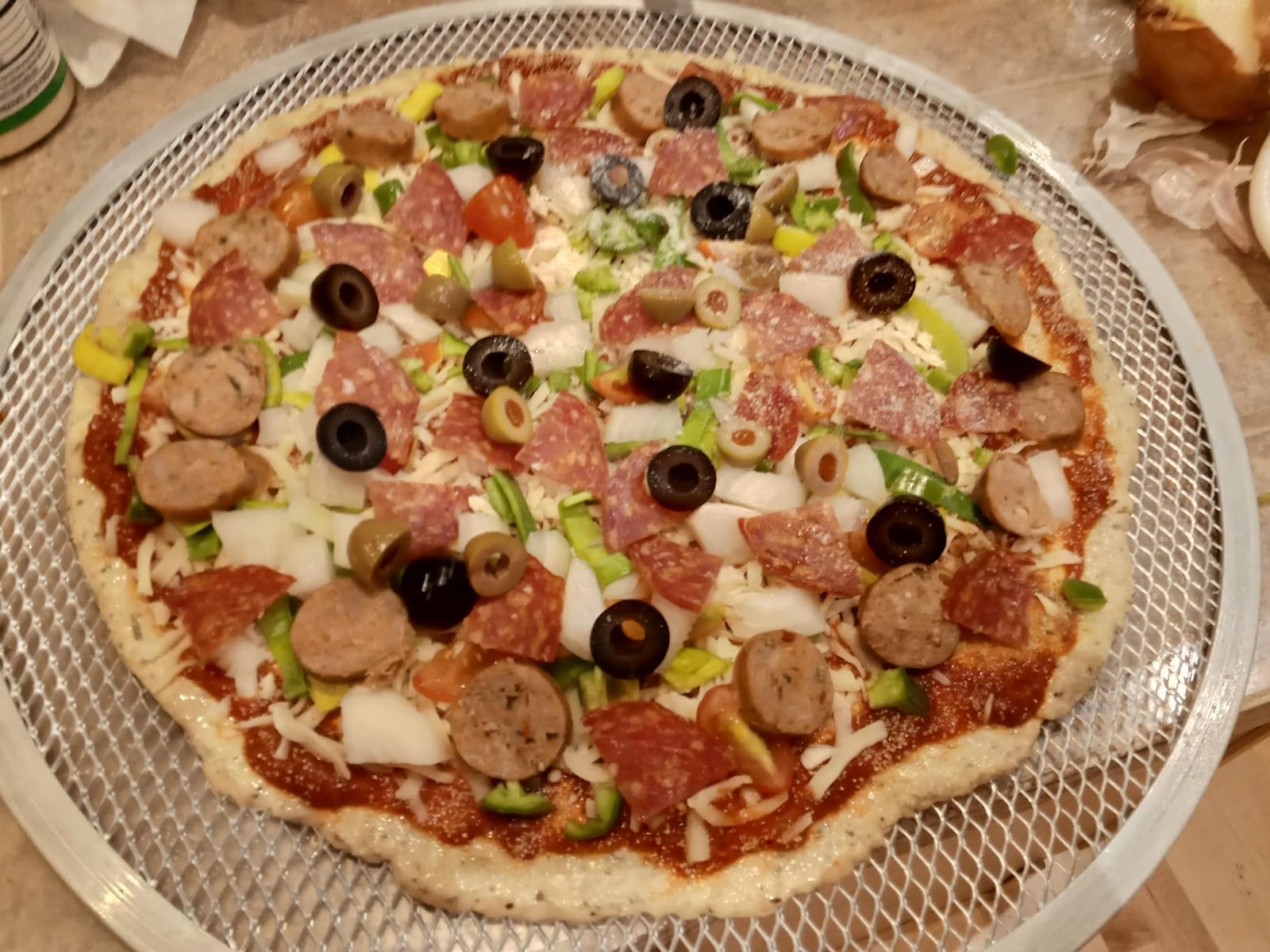 American Metalcraft 18712 Pizza Screen - Heavy Weight, 14 Gauge Aluminum - Mesh Design for Air Circulation - Commercial Quality Bakeware for Even Crust Baking - Hand Wash Only, 12in customer photo 1