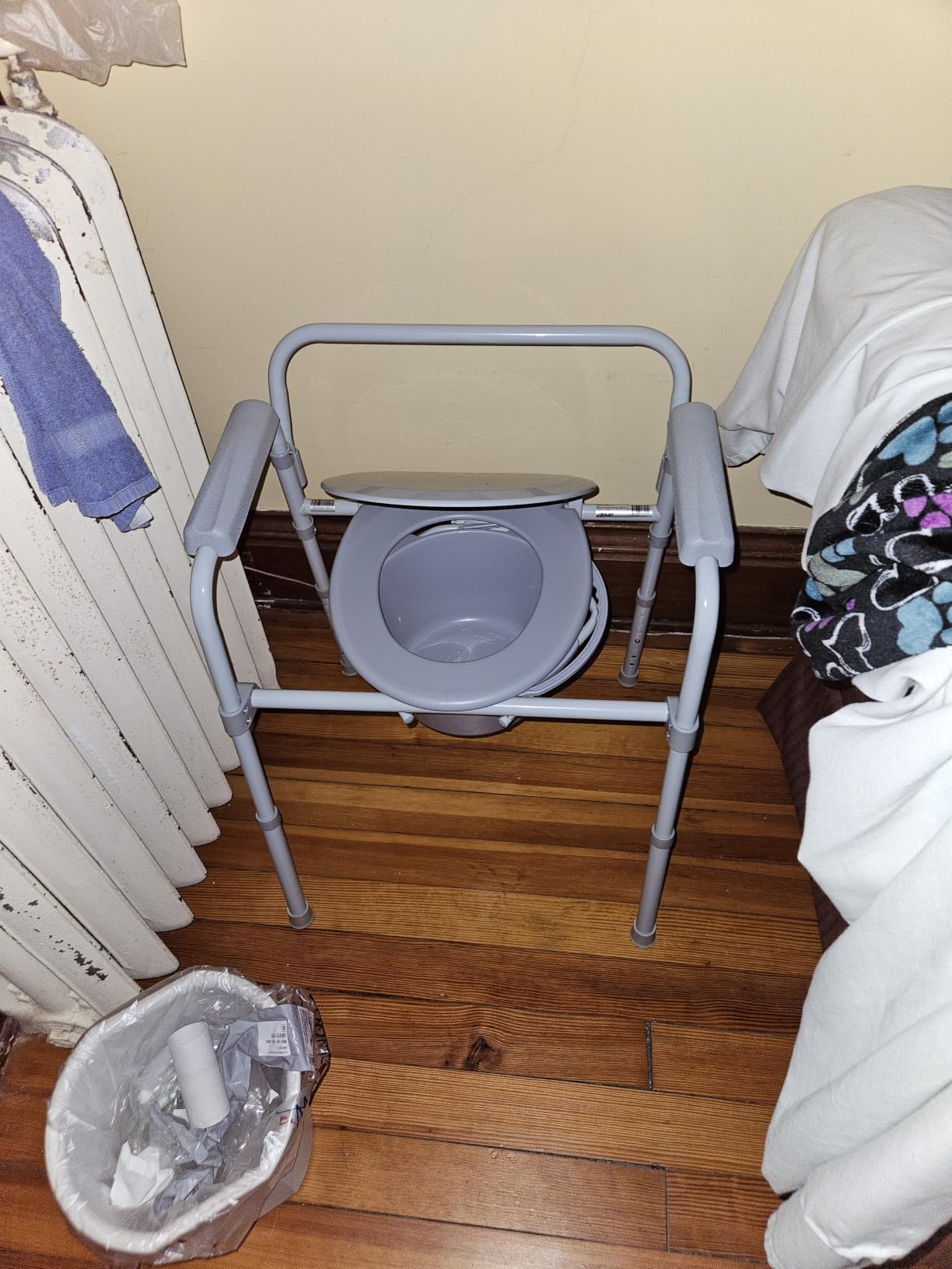Drive Medical Folding Bedside Commode, Adjustable Height, Supports 350 lb customer photo 1