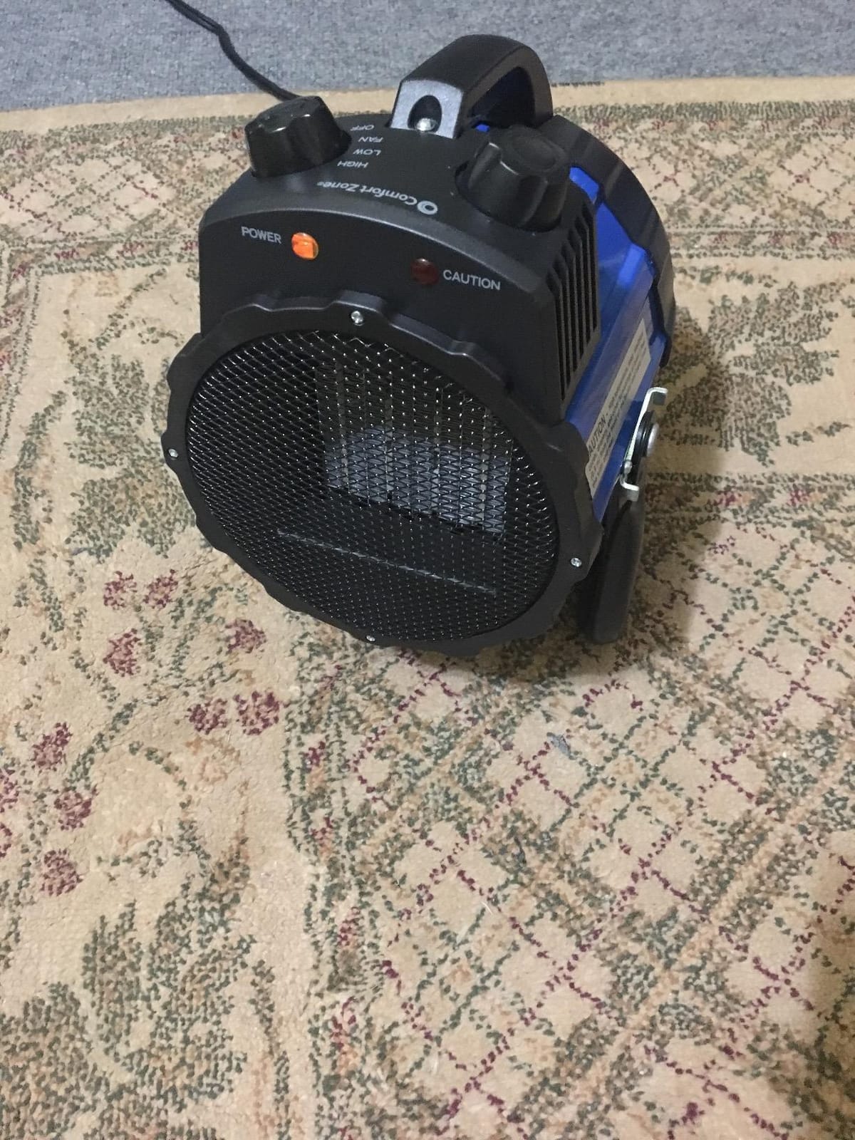 Comfort Zone 1,500W Electric Ceramic Garage, Workshop Utility Space Heater with Pivot Cradle Base, Adjustable Thermostat, Durable Metal Frame, Built-in Overheat Sensor, and Carry Handle, CZ285 customer photo 2