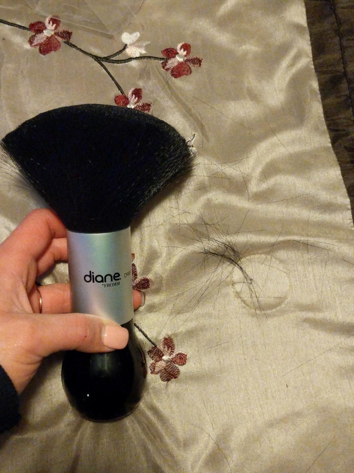 Diane Neck Duster Brush for Hair Cutting, Soft Nylon Bristles, 5