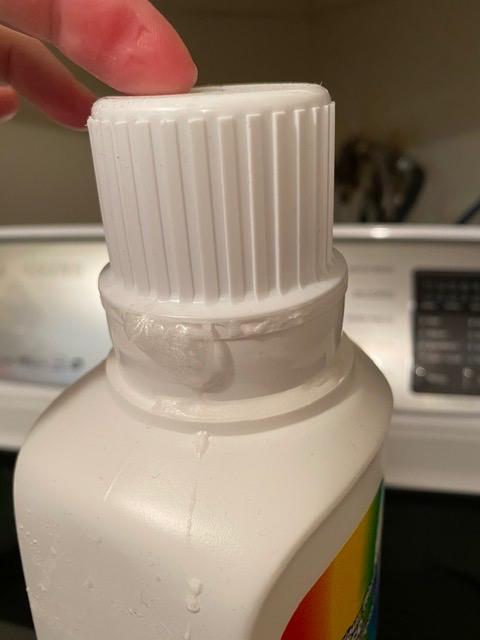 Calgon Water Softener Liquid for Laundry, Hard Water, 32 fl oz | Calgon water softener for laundry; laundry additive & detergent booster for people with hard water customer photo 1