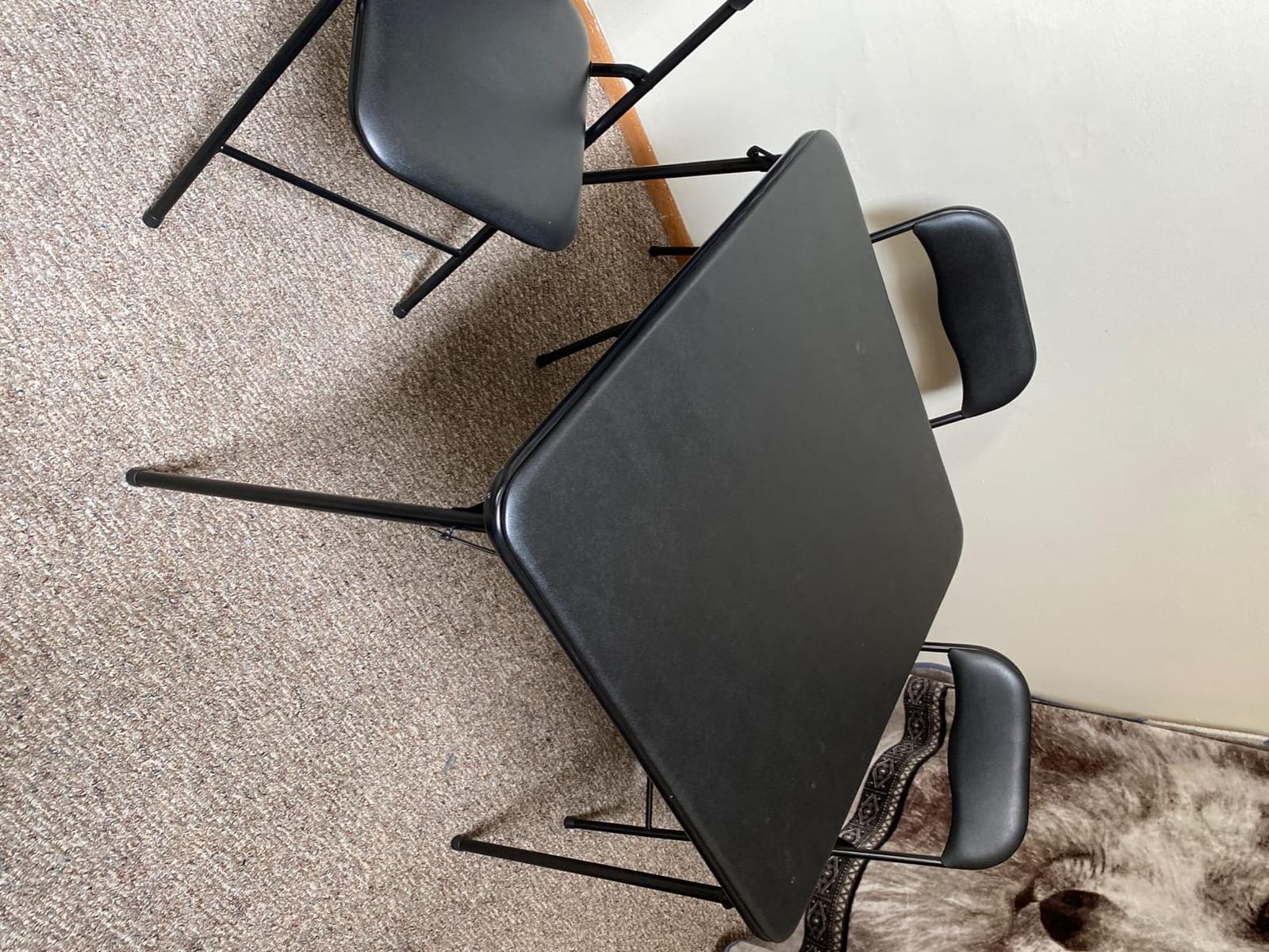 Flash Furniture Madison 5-Piece Folding Card Table and Chair Set, Black customer photo 2