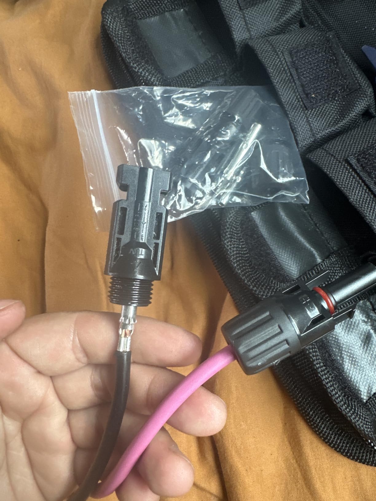 iCrimp Solar PV Panel Crimping Tool Kit, c/w Solar Connector Crimper works for AWG14-10,2.5/4/6mm², Solar Connectors, Wire Cable Cutter, Solar Spanner Wrench, All in One Oxford Bag customer photo 2