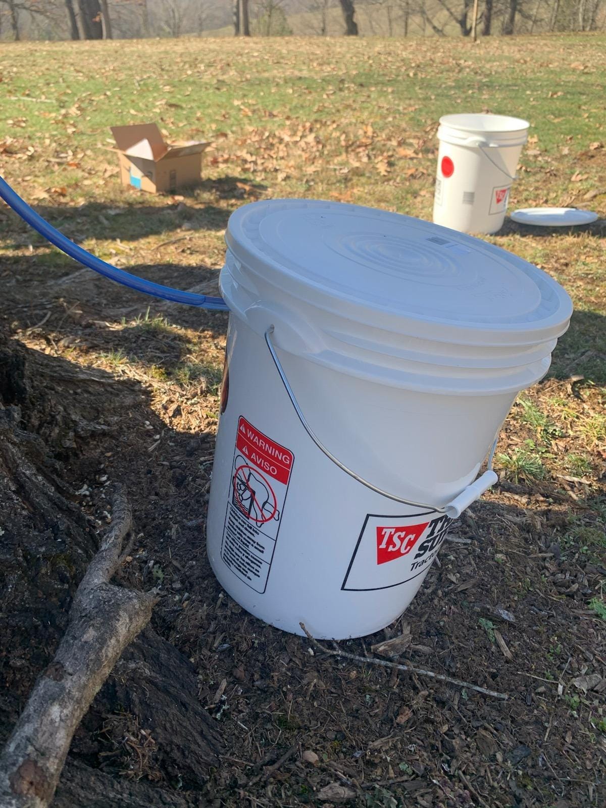 MAPLE TAPPER Maple Syrup Tree Tapping Kit – (10) Spiles + (10) 3' Tubes + (2) 1- QT Maple Sap Filters – BPA Free Food Grade - Full Instructions, Recipe Cards- Made in North America customer photo 1