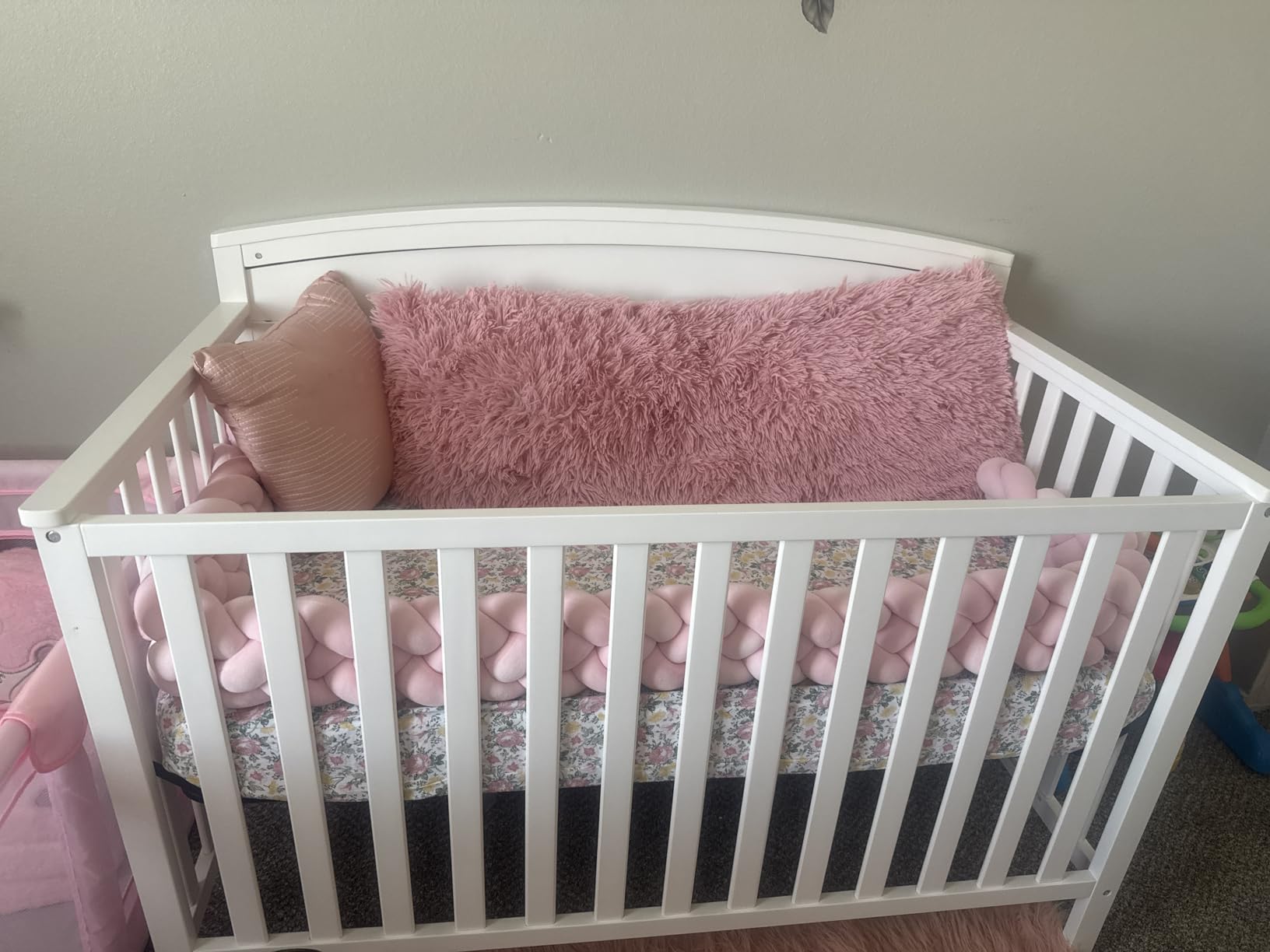Graco Benton 5-in-1 Convertible Crib, Pebble Gray customer photo 1