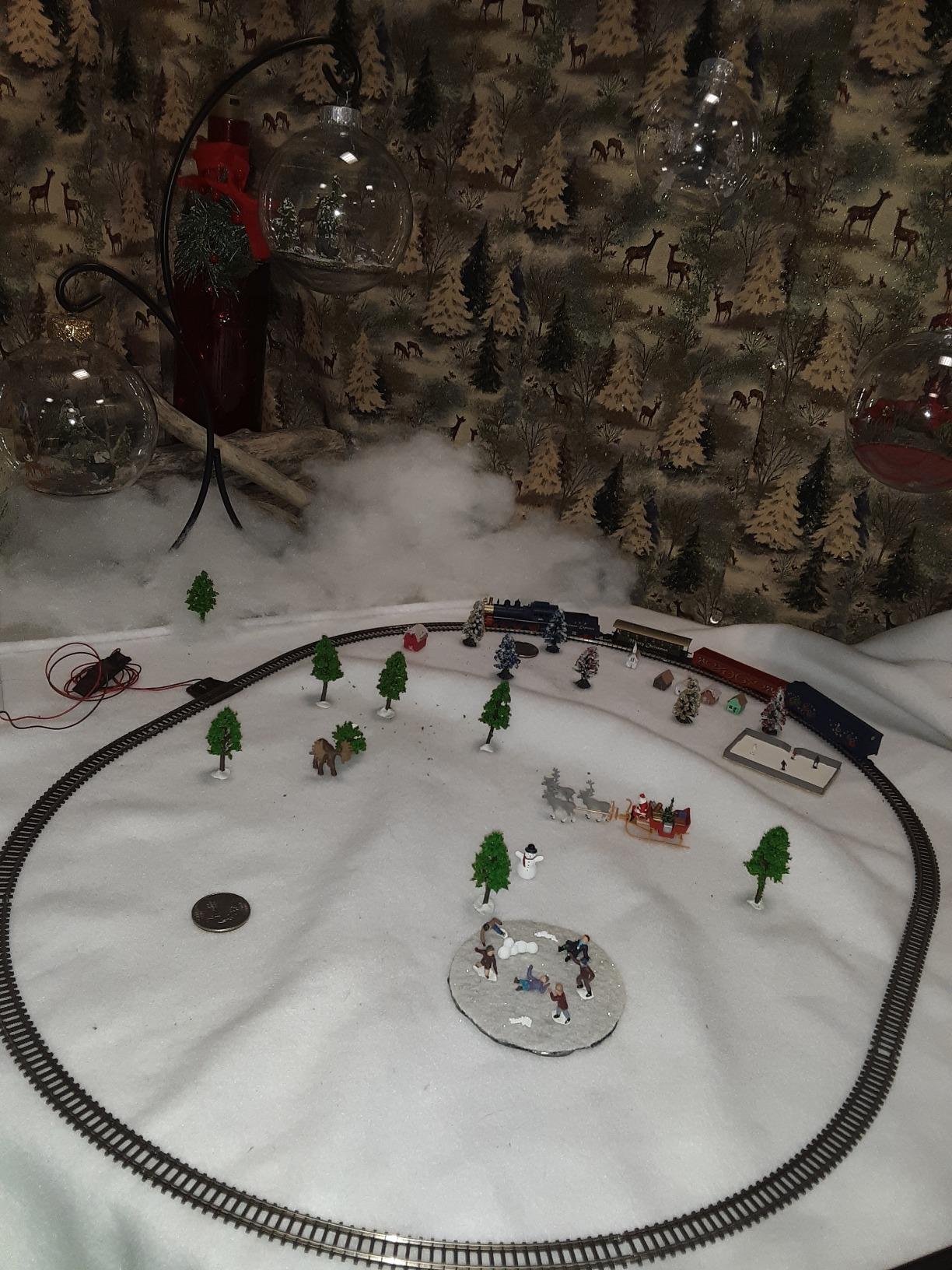 Märklin Christmas Starter Set (Z Scale) customer photo 2