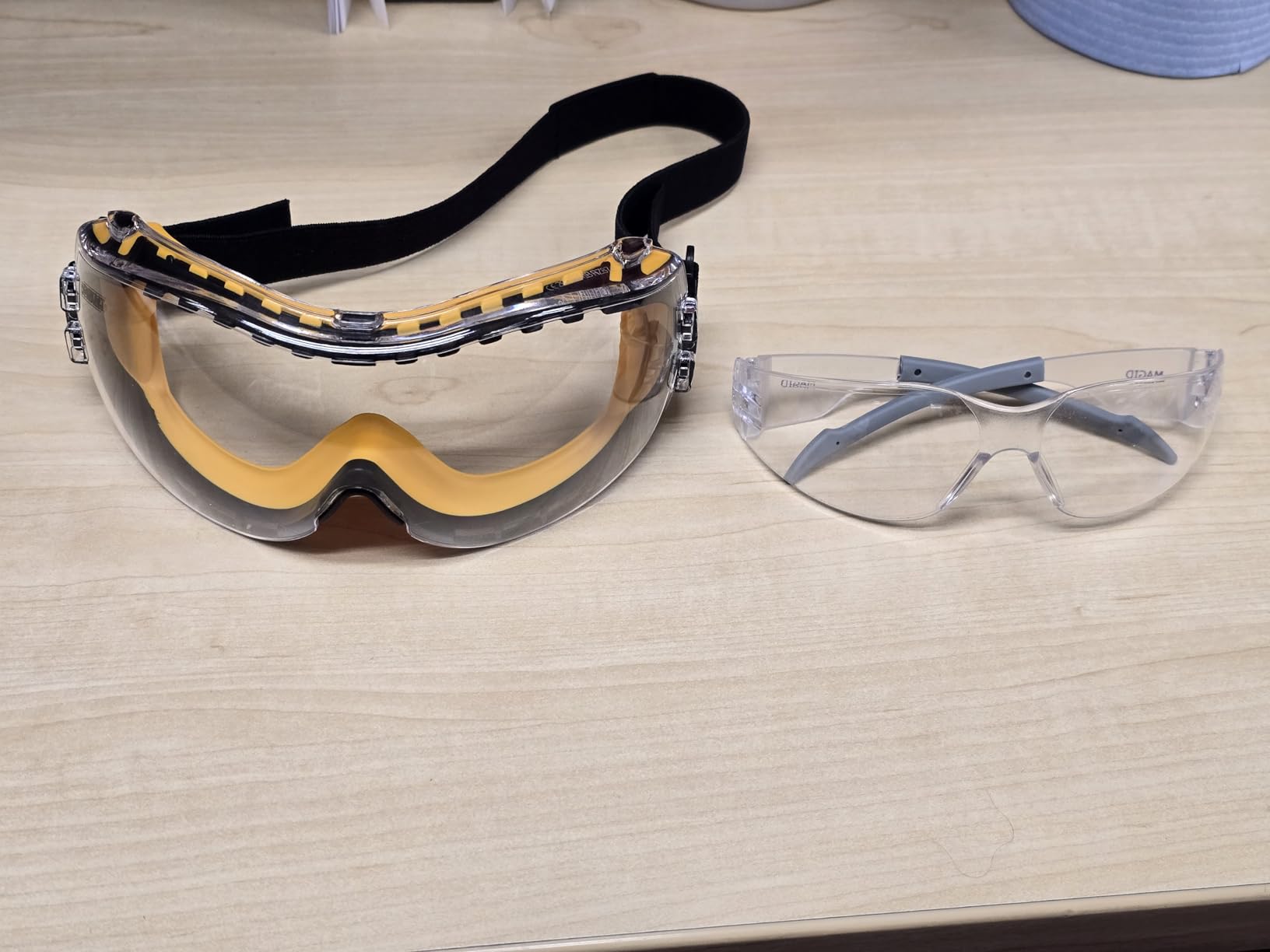Dewalt DPG82 Concealer Anti-Fog Dual Mold Safety Goggle - 1 Pair customer photo 2