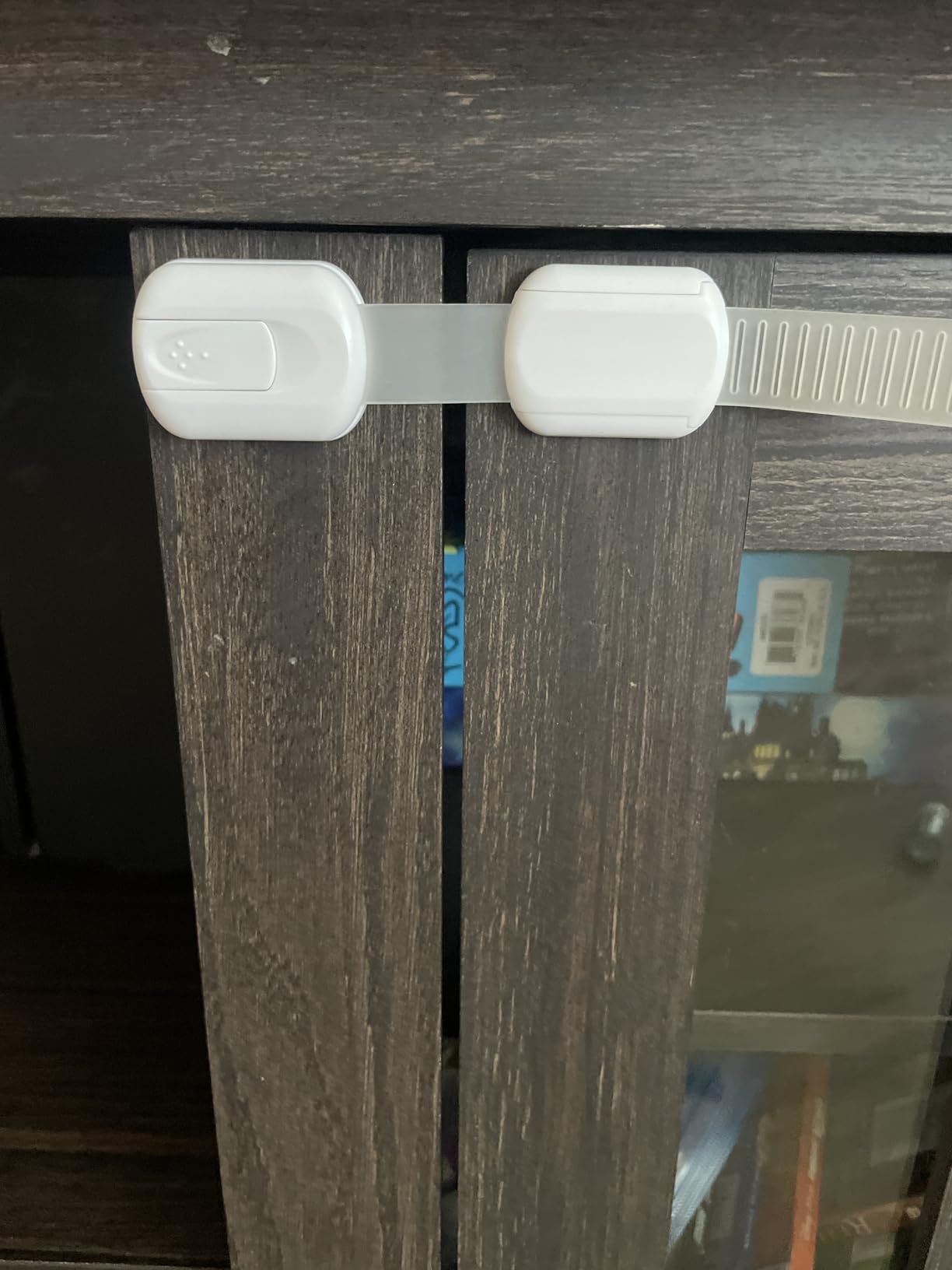 BooBoo Baby 10 Pack Premium Child Locks for Kitchen Cupboards | Child Proof Cabinet Locks, Drawer Locks Baby Proofing Cabinets - No Drilling, Extra Strong Adhesive + 4 Extra Stickers customer photo 1