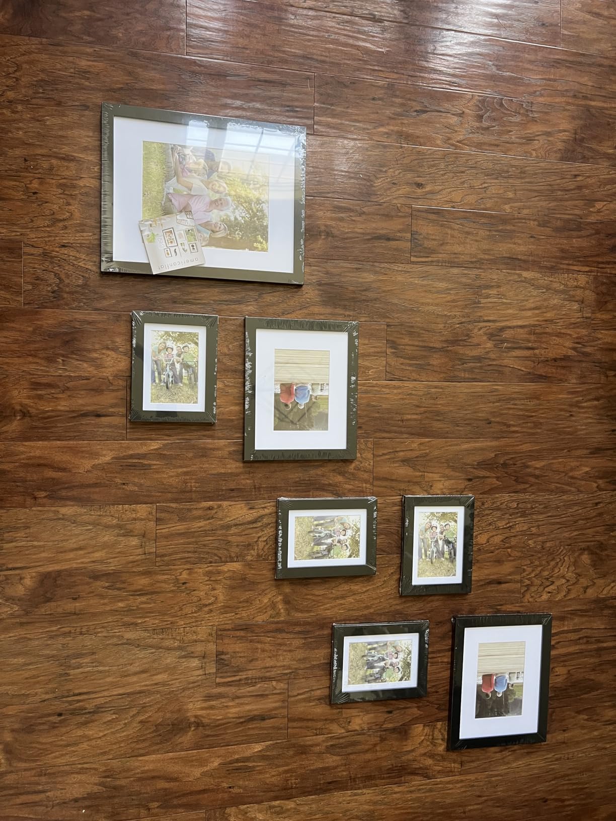 Americanflat Gallery Wall Frame Set of 7 - Black customer photo 2
