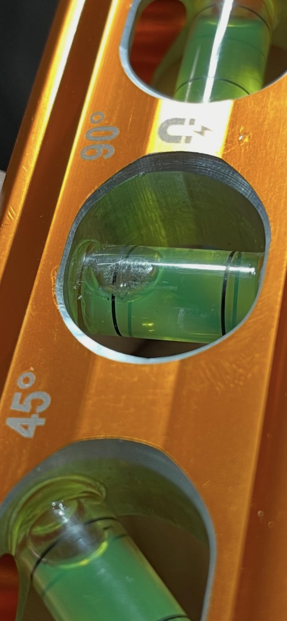 Klein Tools 935AB4V Magnetic Torpedo and Conduit Level, 6-Inch customer photo 2