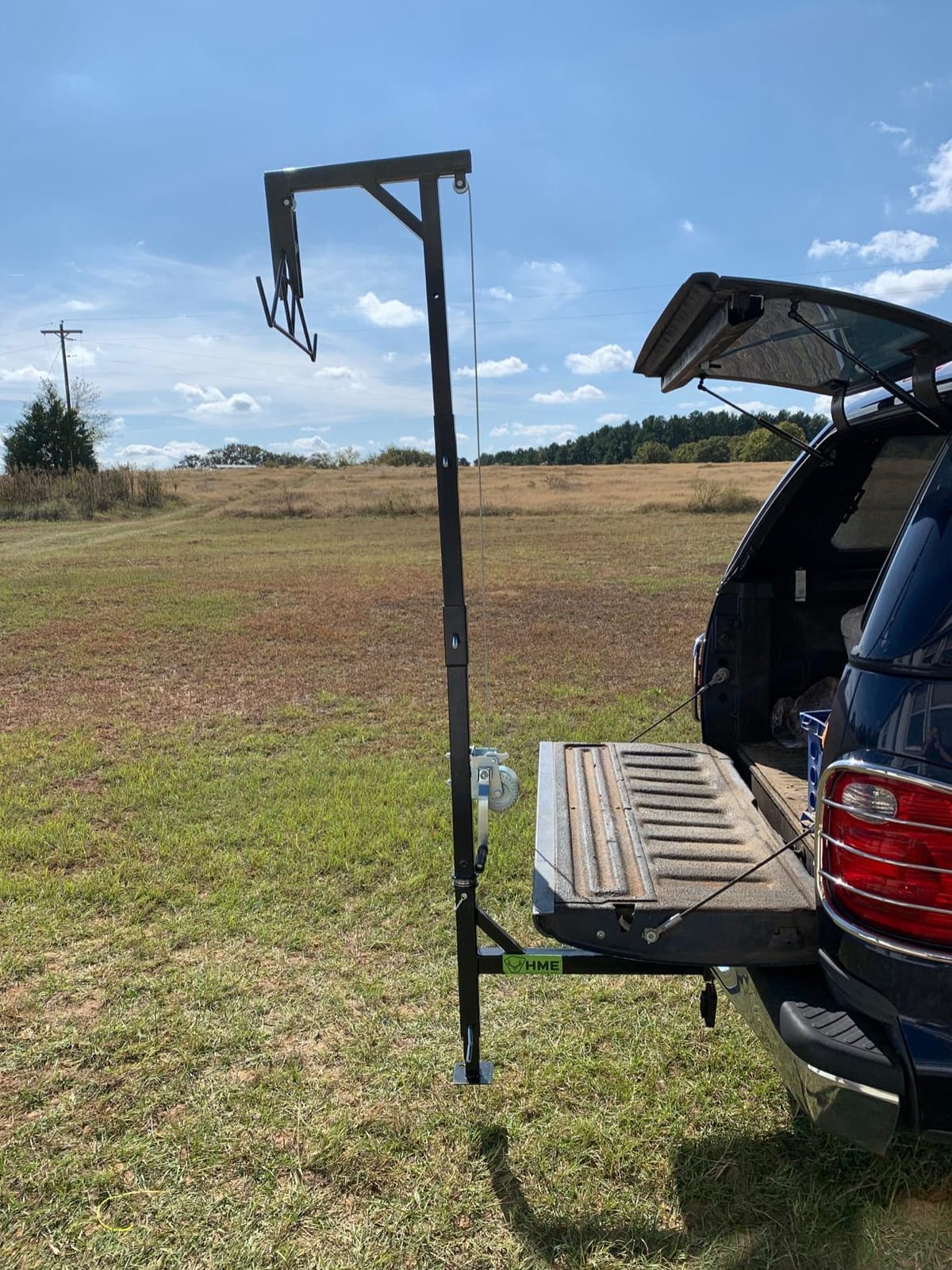 HME Truck Hitch Game Hoist Kit with Winch and Gambrel, 400 lb Capacity customer photo 2
