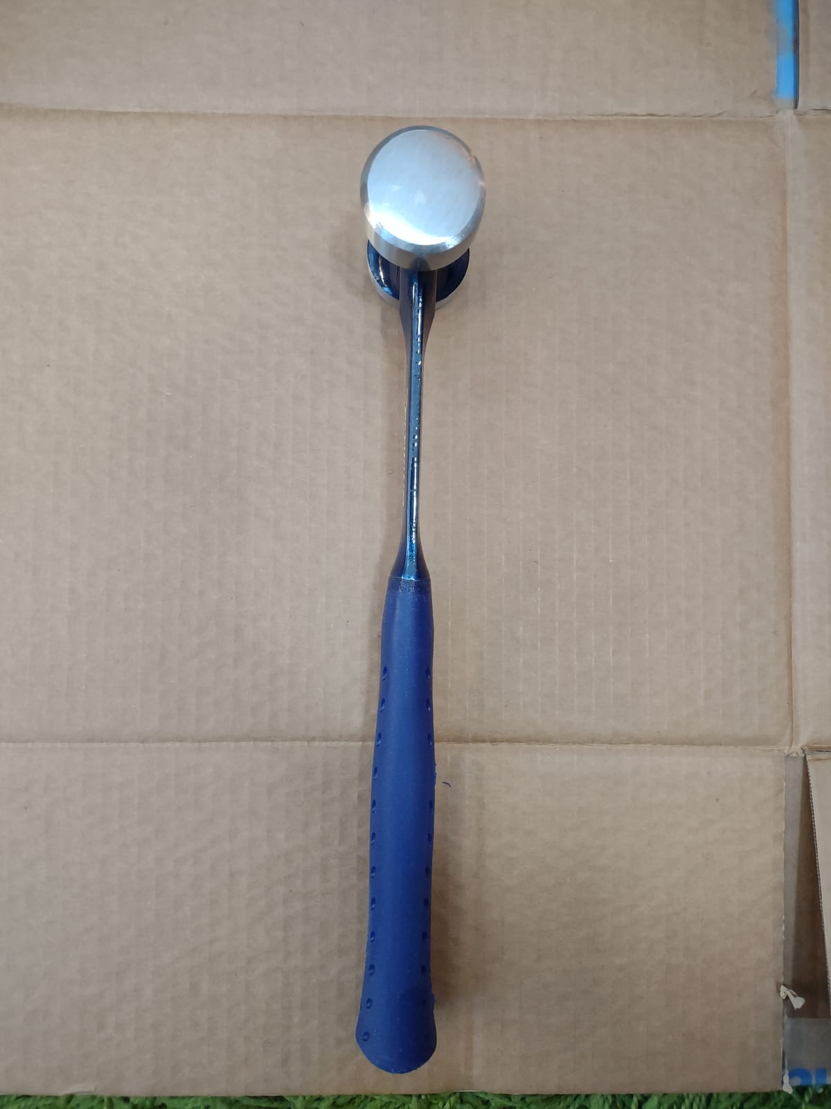 ESTWING Lineman's Hammer, 40oz Milled Face, Shock Reduction Grip, E3-40LM customer photo 2