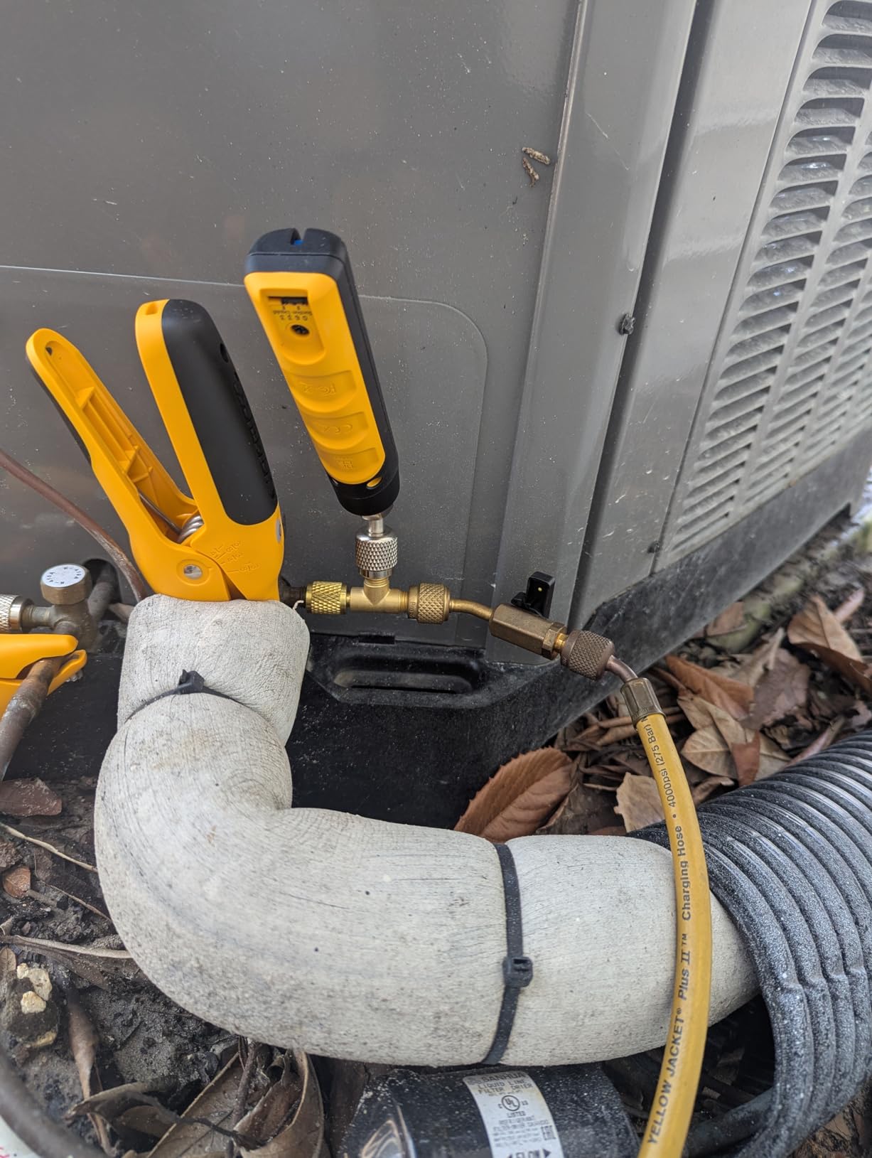 Fieldpiece JL3KR4 HVACR Charge Kit customer photo 2