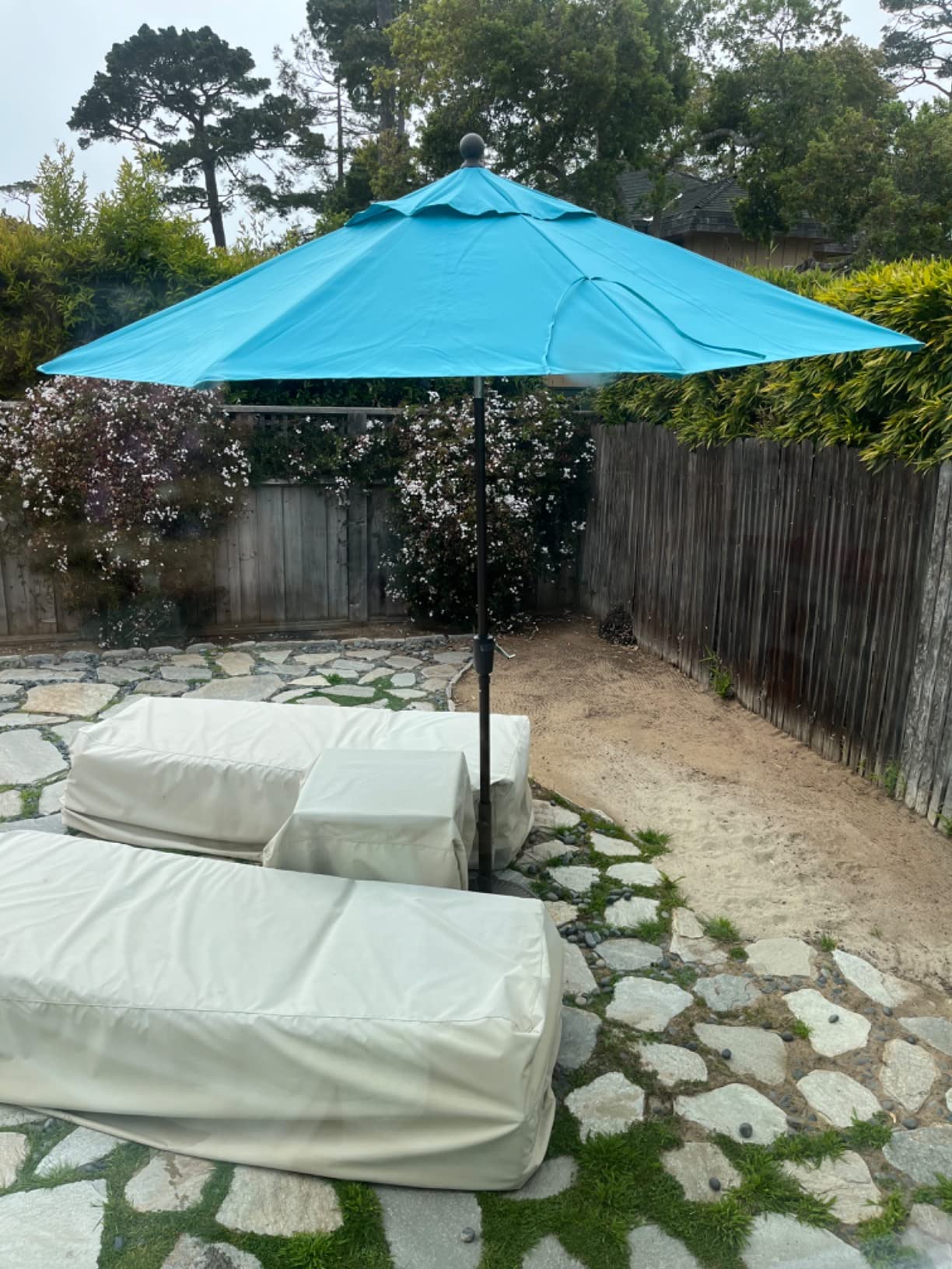 Treasure Garden 50 lb Classic Market Umbrella Base – Bronze Cast Iron – Fits 1.5 Inch Poles customer photo 1