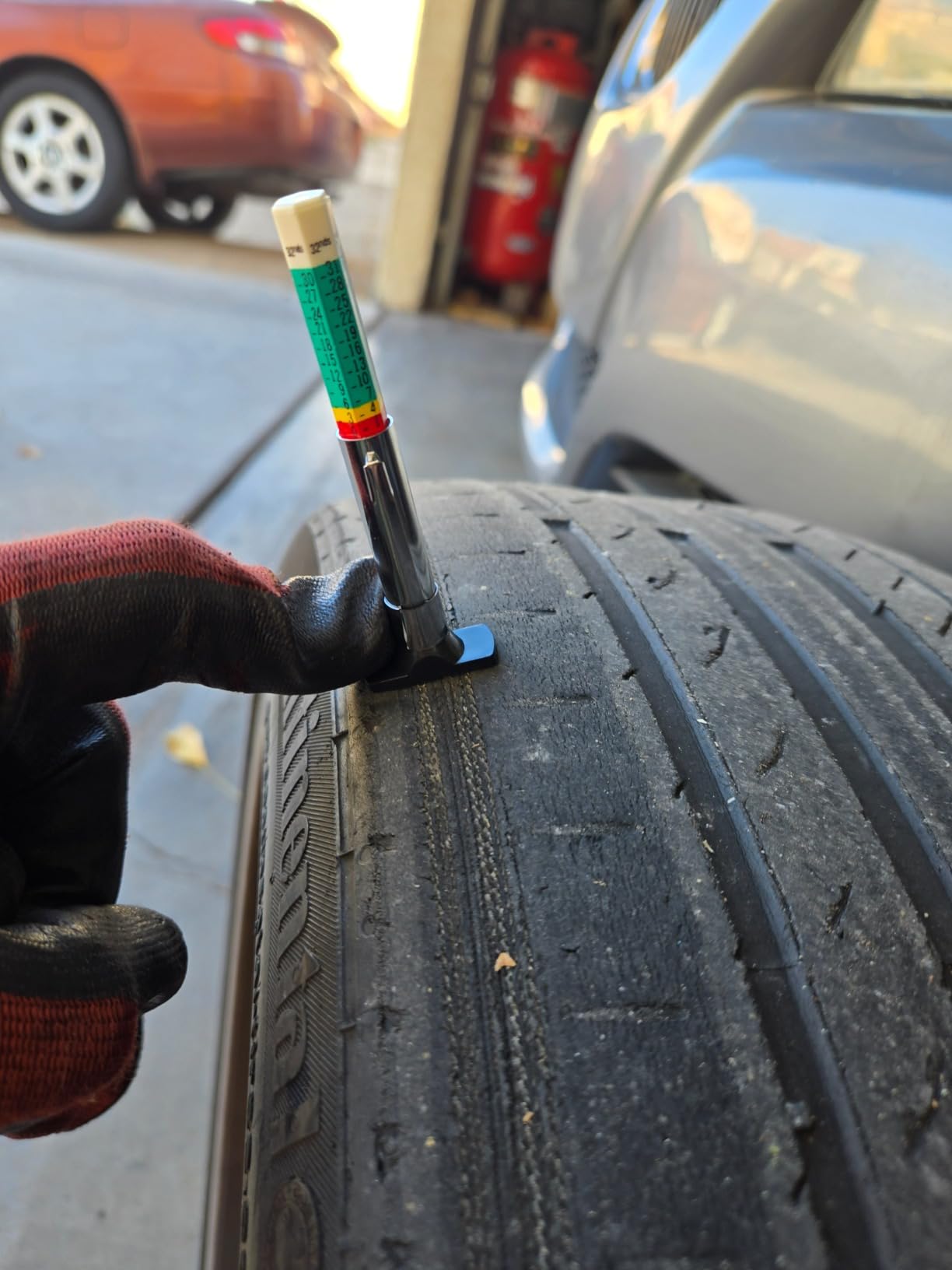 GODESON 88702 Smart Color Coded Tire Tread Depth Gauge 2 pieces(Pack of 1) customer photo 1