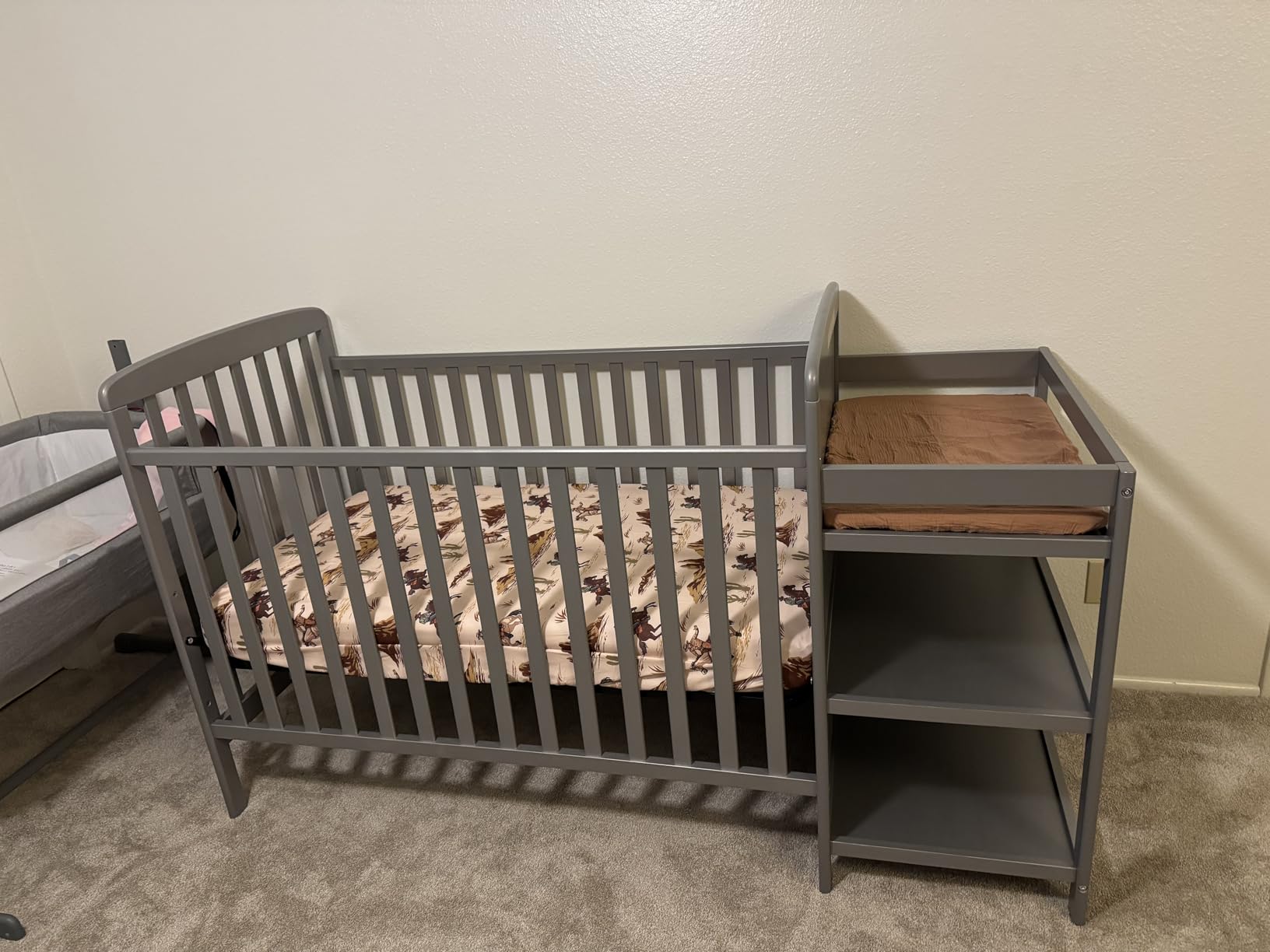 Dream On Me Anna 3-in-1 Convertible Full-Size Baby Crib & Changer with Storage in Steel Grey, GreenGuard Gold & BSA, Pinewood, Converts to Day & Toddler Bed, 3 Mattress Heights, 1″ Changing Pad customer photo 2