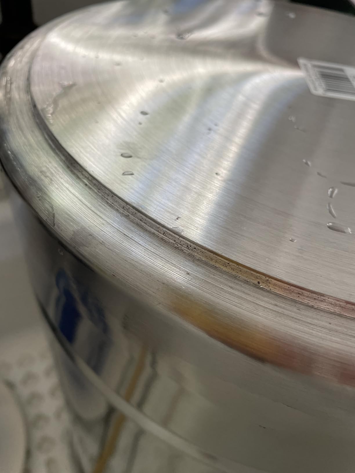 GasOne 8 Gallon Stainless Steel Home Brew Kettle Pot Pre Drilled 4 PC Set 32 Quart Tri Ply Bottom for Beer Brewing Includes Stainless Steel Lid, Thermometer, Ball Valve Spigot - Home Brewing Supplies customer photo 1
