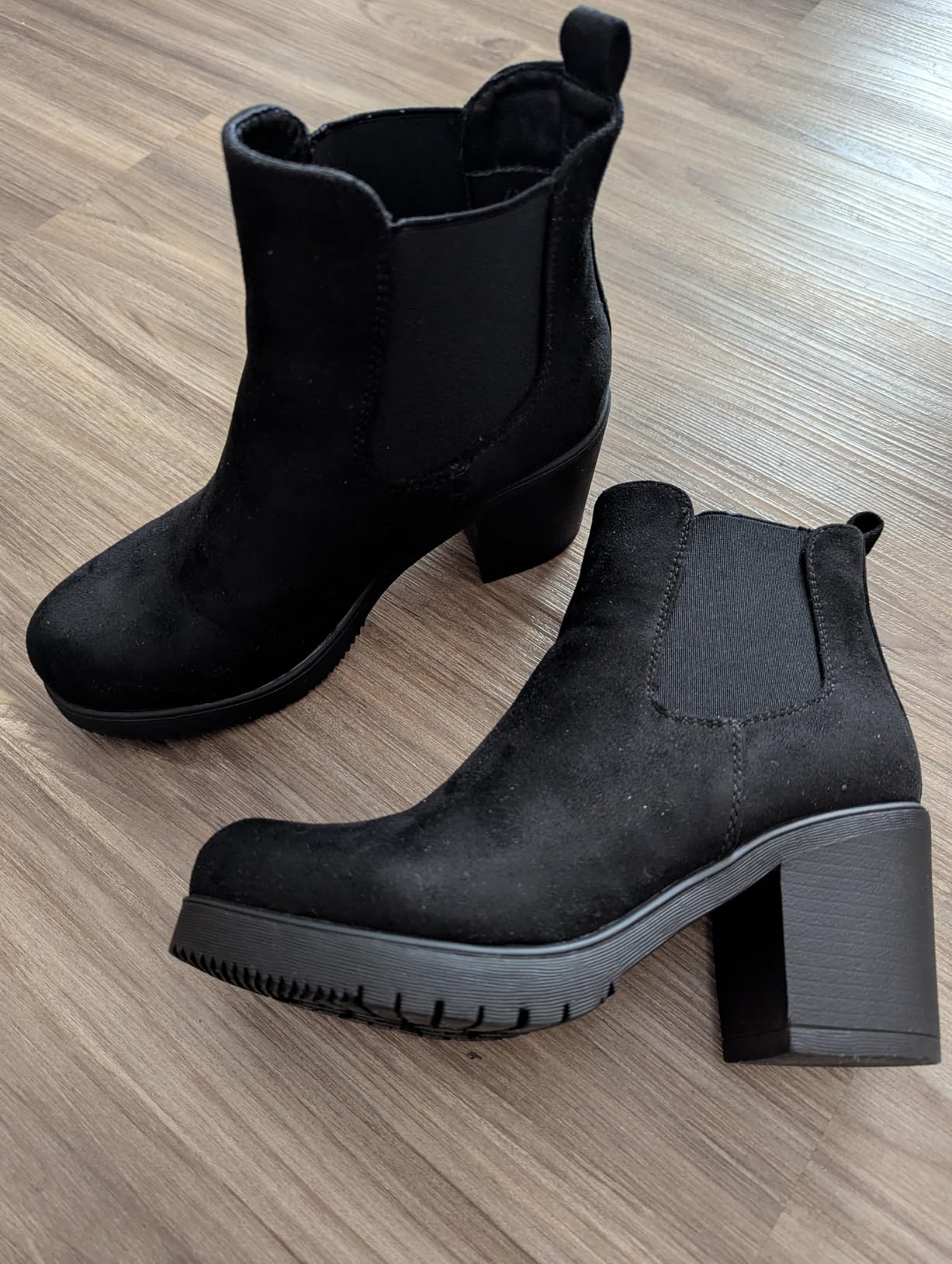 DREAM PAIRS Women's Chelsea Ankle Boots Fall Booties Shoes customer photo 1