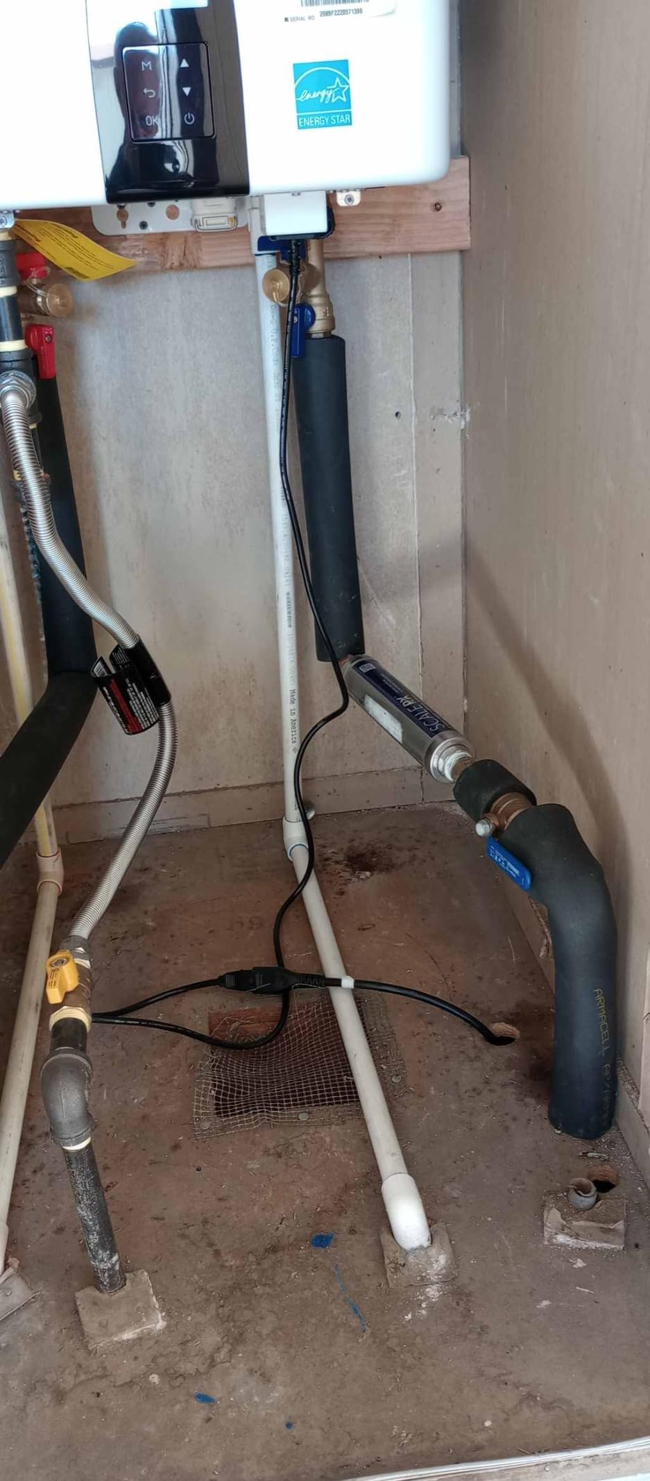 ScaleRX 3/4-Inch Water Heater Descaler and Scale Prevention System customer photo 2