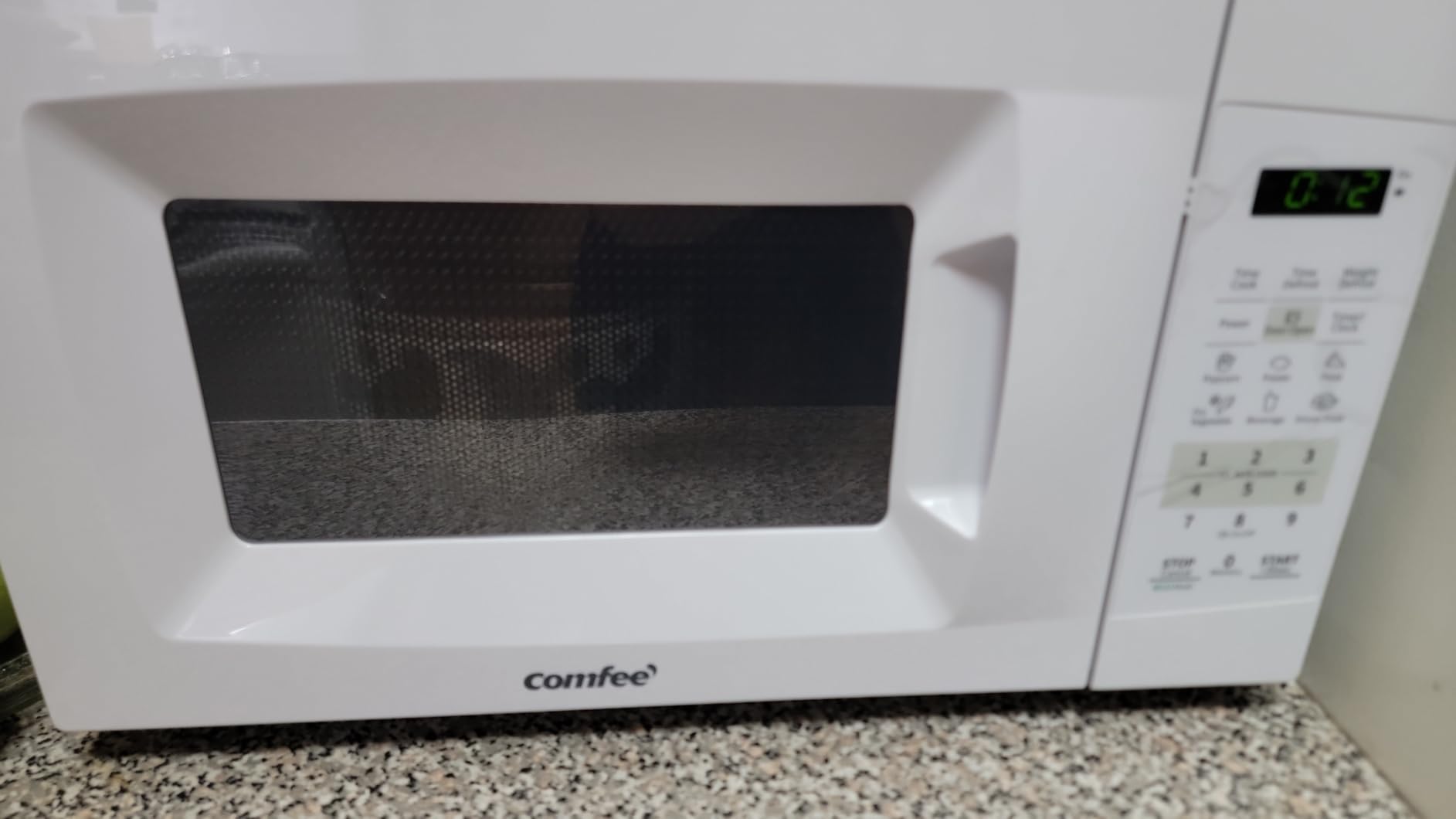 COMFEE' Countertop Microwave Oven, 0.7 Cu.Ft, 700W,Pearl White, ECO Mode customer photo 2