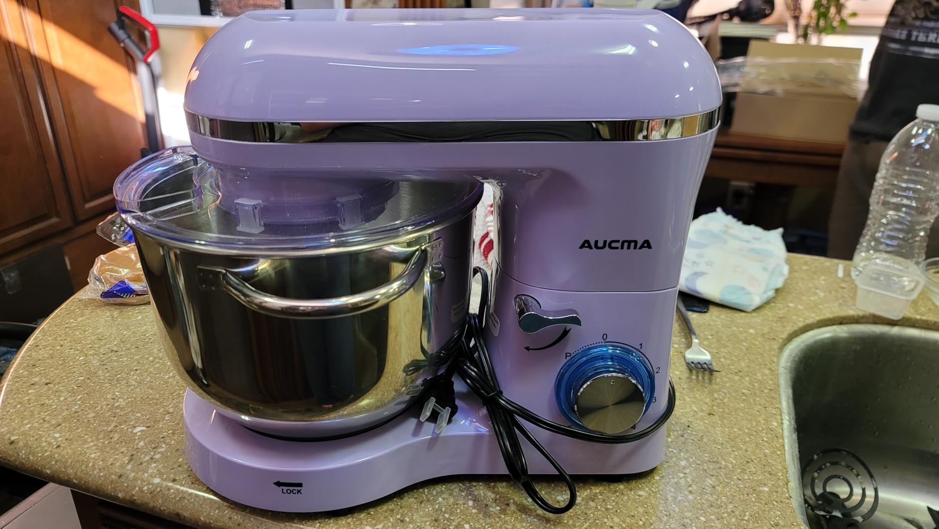 Aucma Stand Mixer,6.5-QT 660W 6-Speed Tilt-Head Food Mixer, Kitchen Electric Mixer with Dough Hook, Wire Whip & Beater (Black, 6.5QT) customer photo 1