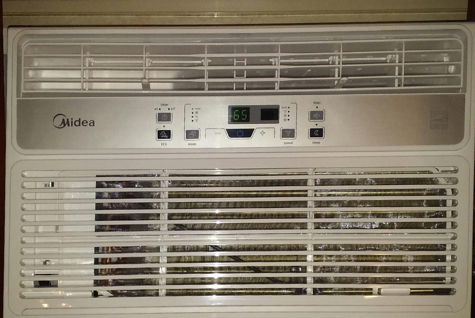 Midea 8,000 BTU EasyCool Window Air Conditioner, Dehumidifier and Fan - Cool, Circulate and Dehumidify up to 350 Sq. Ft., Reusable Filter, Remote Control customer photo 2