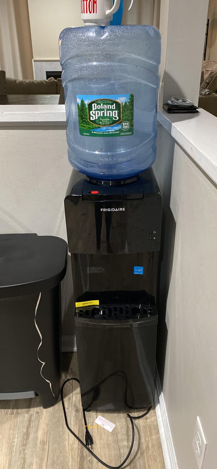 Frigidaire EFWC498 - Top Loading Cooler Dispenser -Hot & Cold Water - Child Safety Lock - Innovative Slim & Sleek Design, Holds 3 or 5 Gallon Bottles - Black customer photo 2
