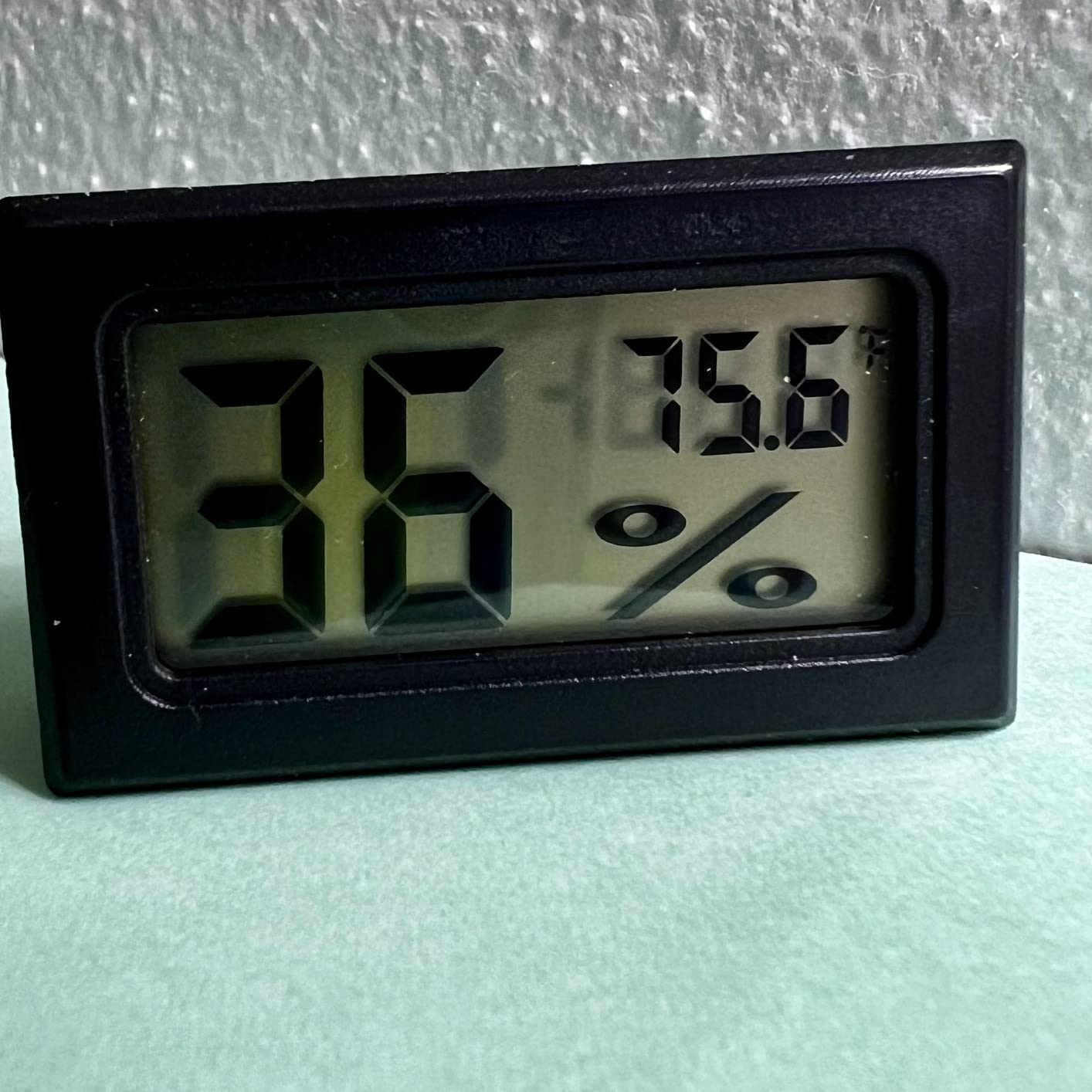Goabroa Mini Hygrometer Thermometer Digital Indoor Humidity Gauge Monitor with Temperature Meter Sensor Fahrenheit (℉) customer photo 1