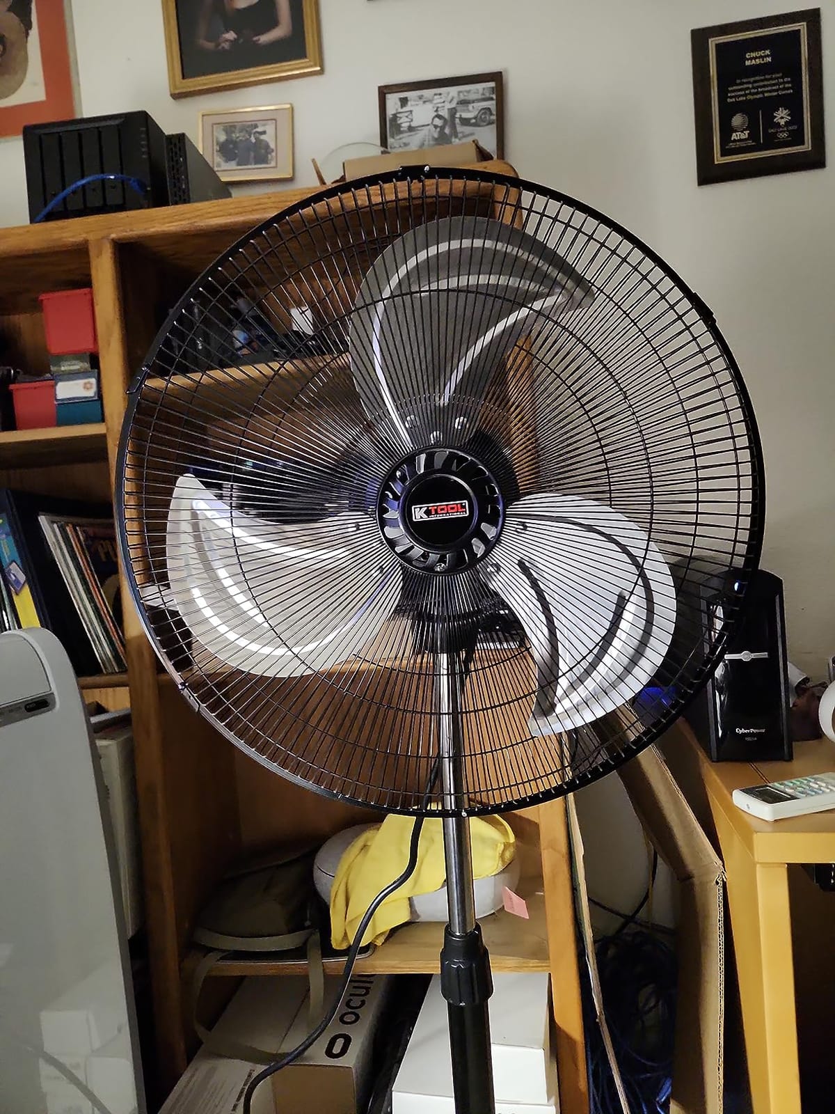 K Tool International 77730 Pedestal Industrial Fan, 30