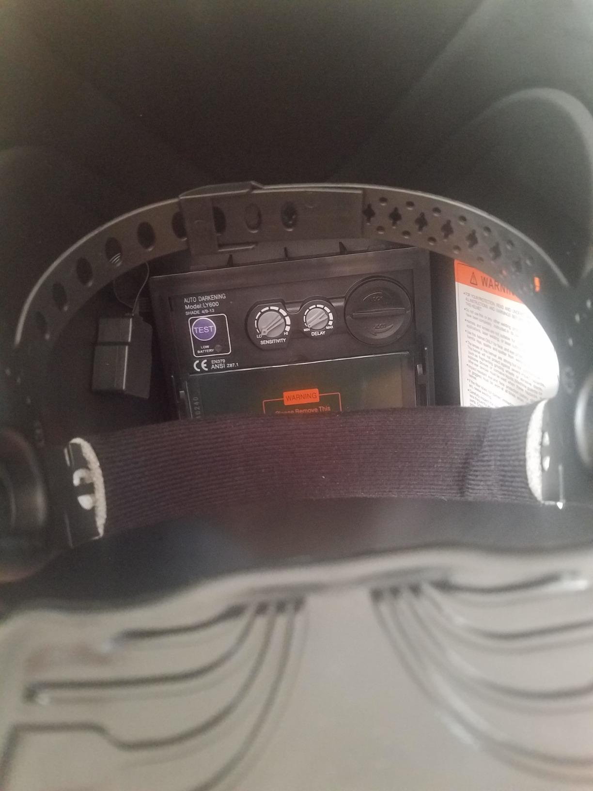 TOOLIOM True Color Auto Darkening Welding Helmet with Large View customer photo 1