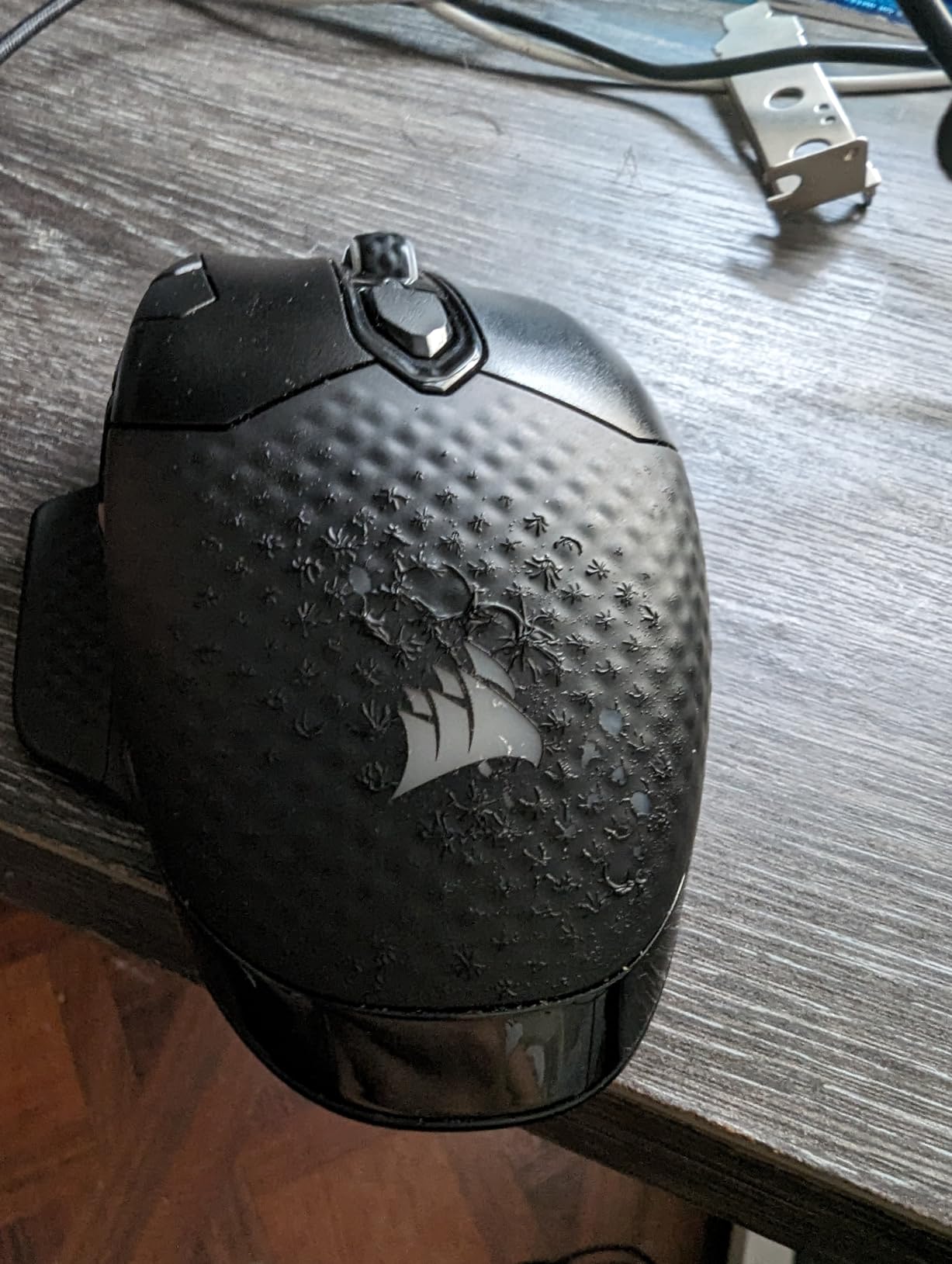 Corsair Dark CORE RGB PRO Wireless/Wired FPS MOBA PC Gaming Mouse – Black customer photo 1